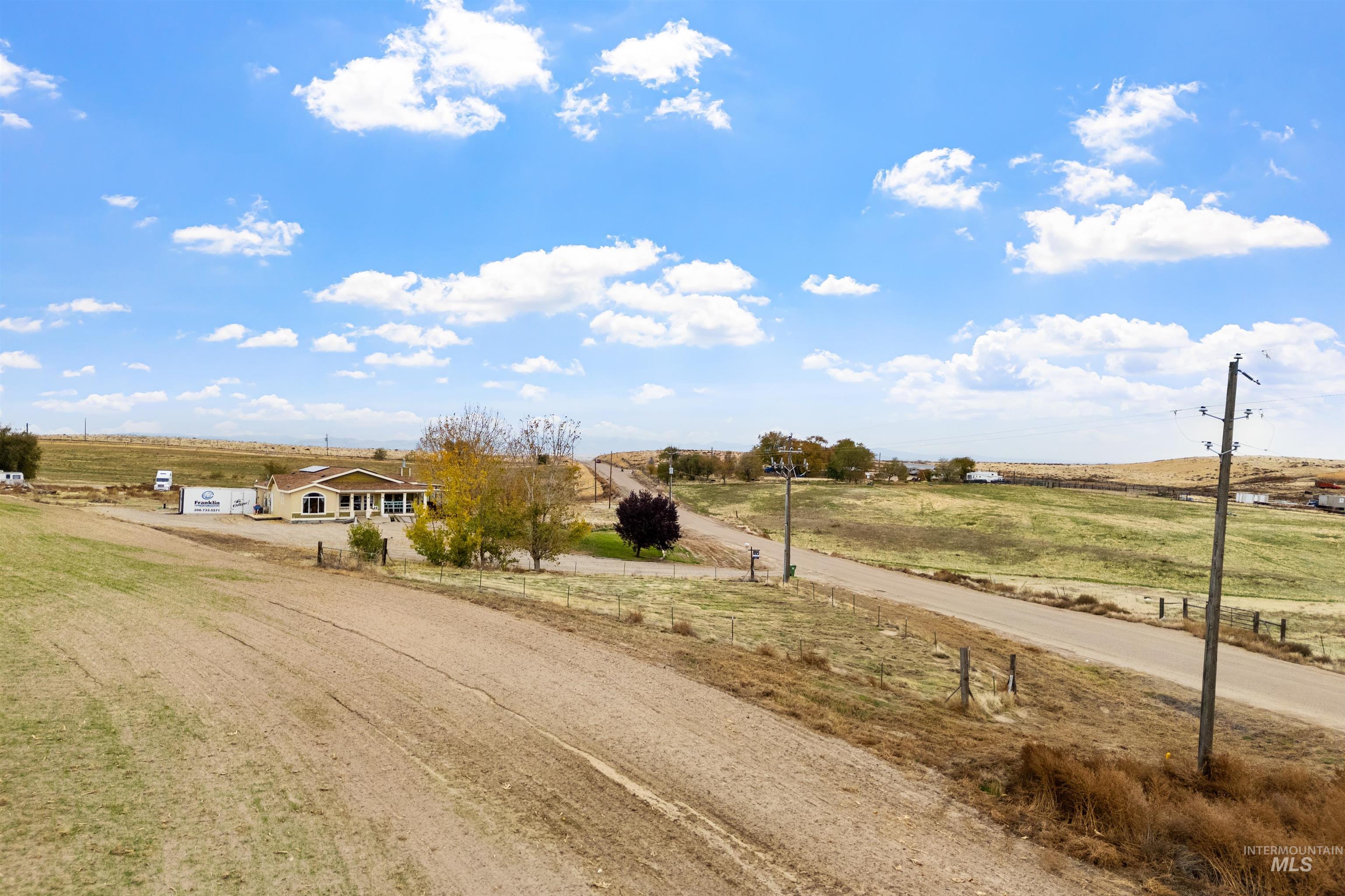 5494 Oasis Rd, Caldwell, Idaho 83607, 3 Bedrooms, 2 Bathrooms, Residential For Sale, Price $558,000, 98966838