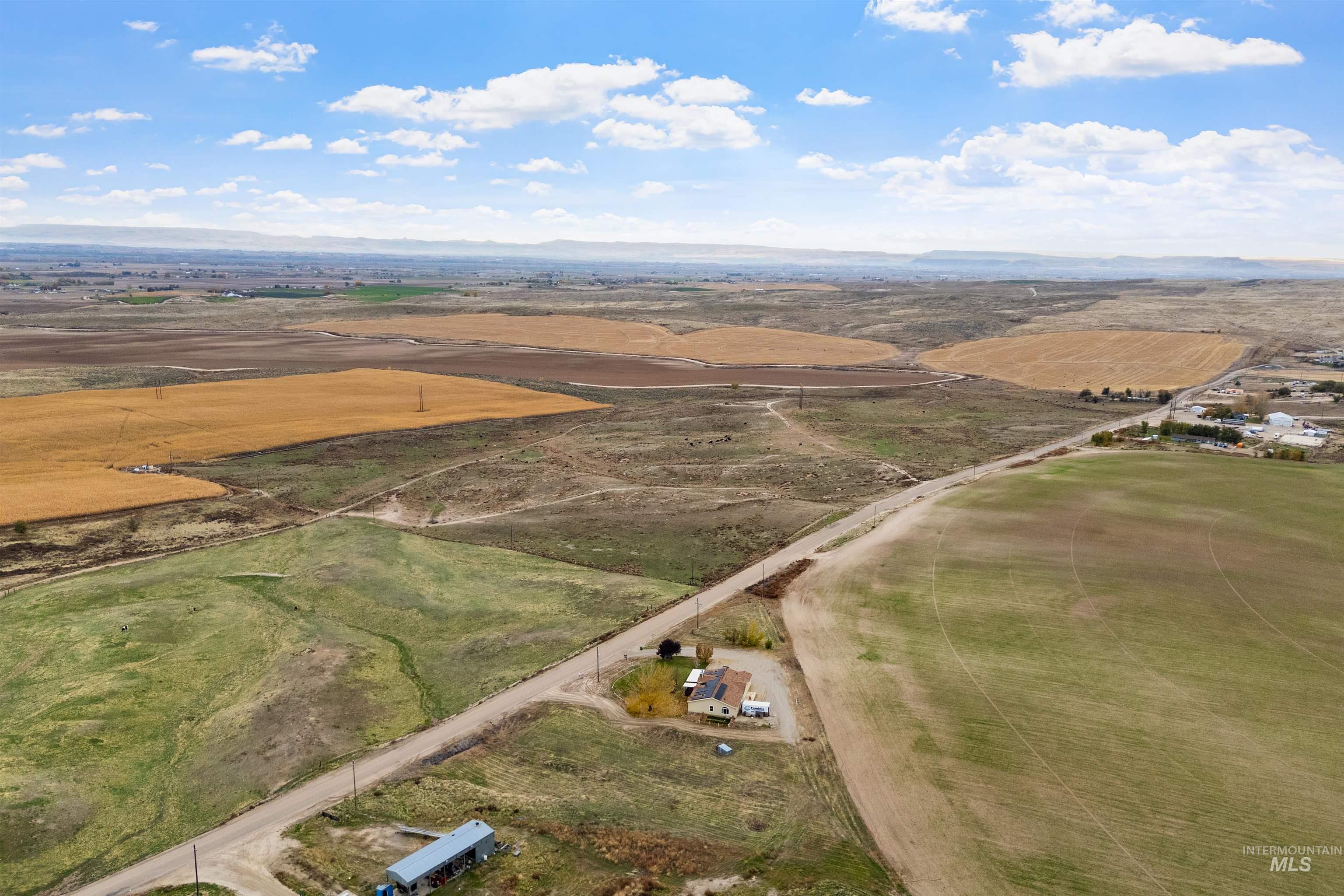 5494 Oasis Rd, Caldwell, Idaho 83607, 3 Bedrooms, 2 Bathrooms, Residential For Sale, Price $558,000, 98966838