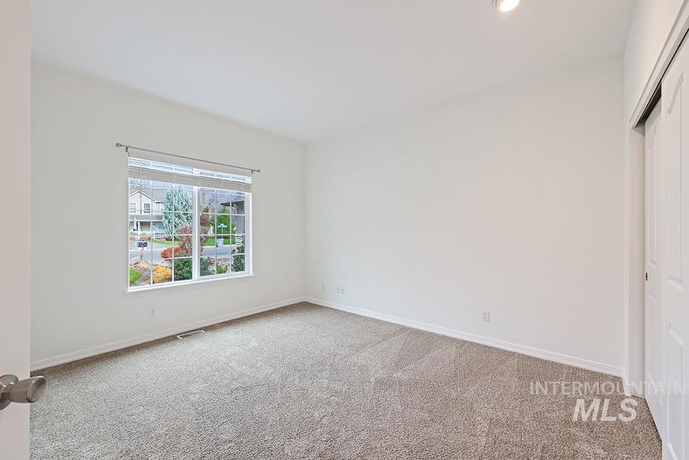 2029 S Wilde Creek Way, Boise, Idaho 83709, 4 Bedrooms, 3 Bathrooms, Residential For Sale, Price $649,000, 98966839