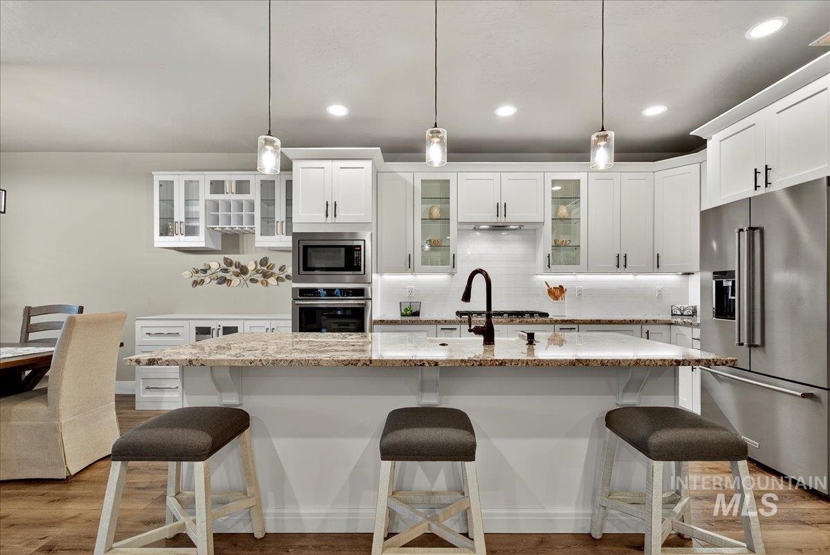 3322 S Cobble Place, Meridian, Idaho 83642, 4 Bedrooms, 2 Bathrooms, Residential For Sale, Price $750,000, 98966842