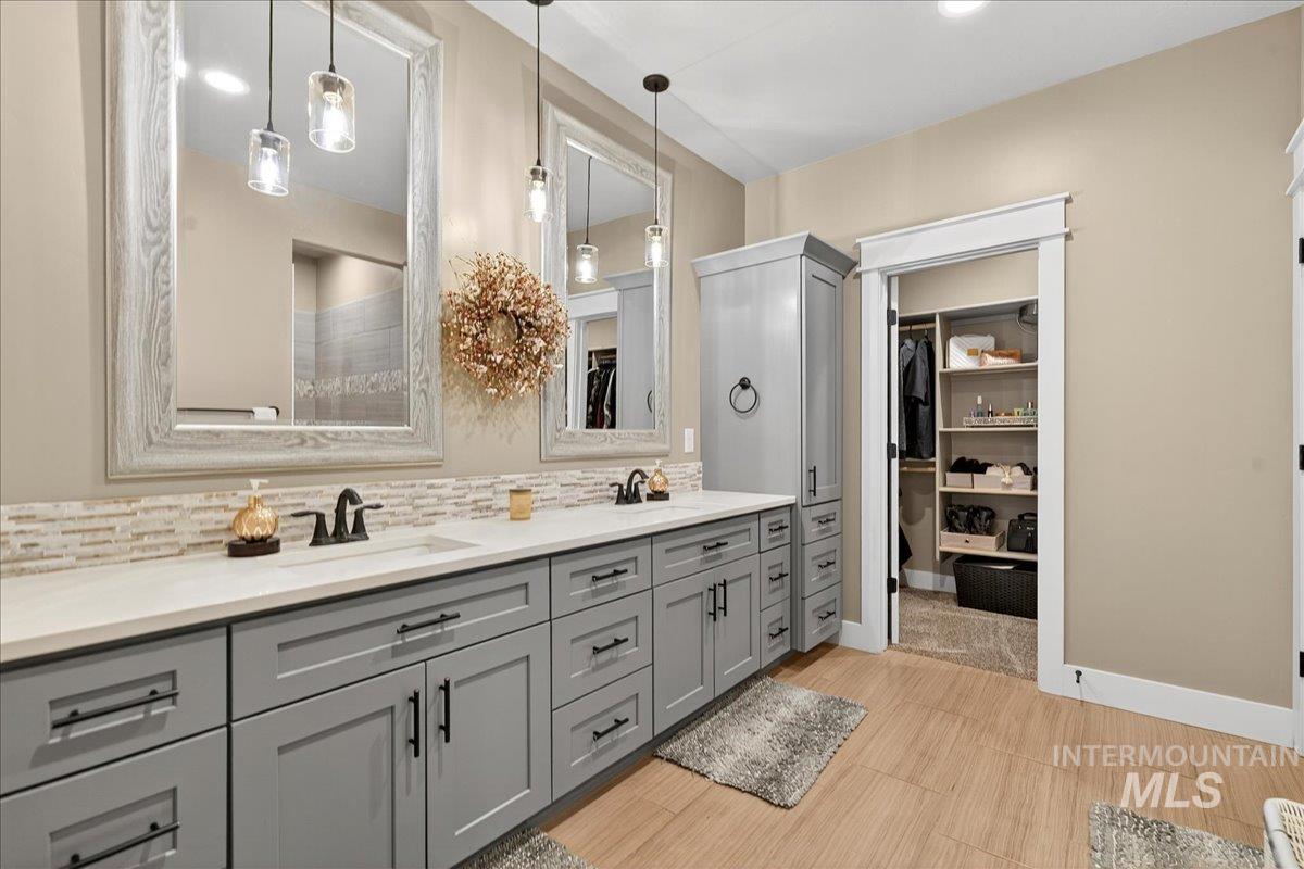 3322 S Cobble Place, Meridian, Idaho 83642, 4 Bedrooms, 2 Bathrooms, Residential For Sale, Price $750,000, 98966842