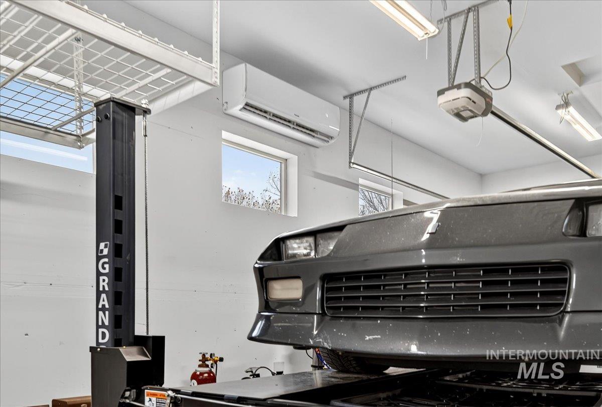 3322 S Cobble Place, Meridian, Idaho 83642, 4 Bedrooms, 2 Bathrooms, Residential For Sale, Price $750,000, 98966842