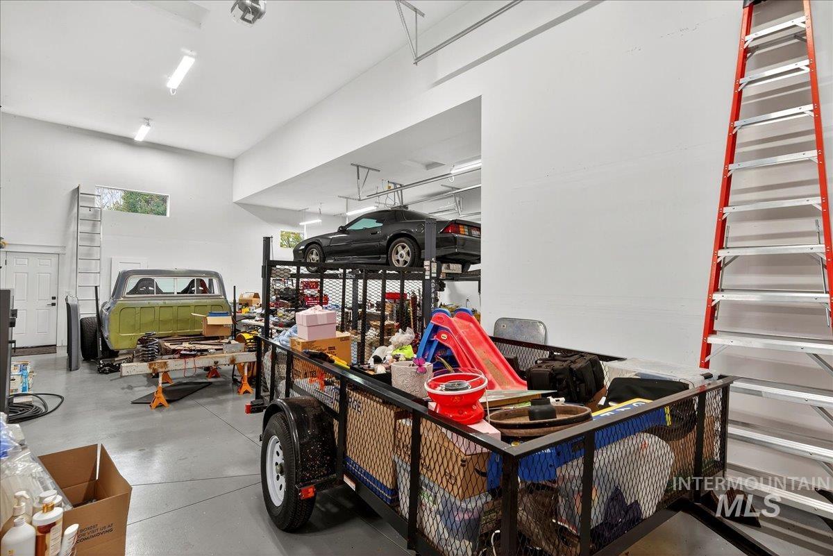 3322 S Cobble Place, Meridian, Idaho 83642, 4 Bedrooms, 2 Bathrooms, Residential For Sale, Price $750,000, 98966842