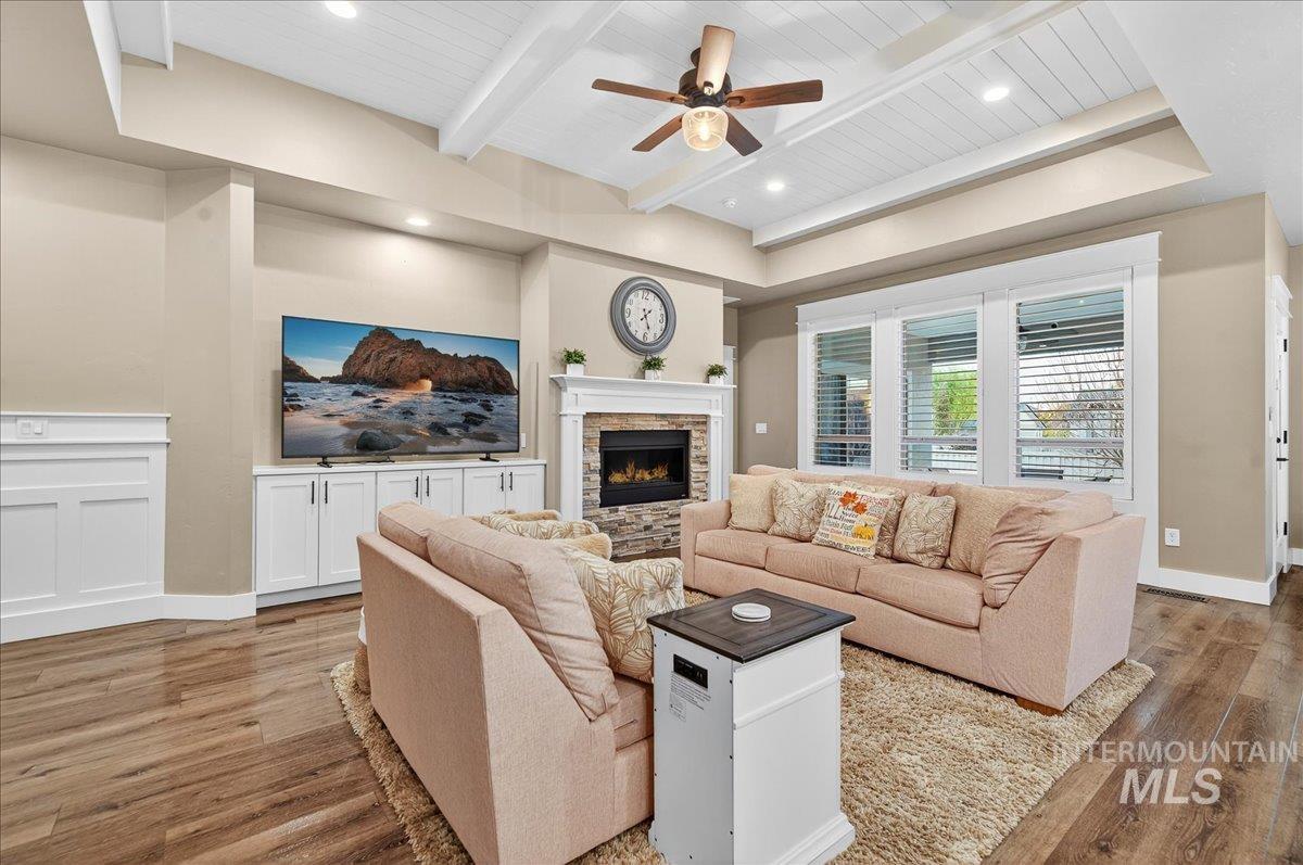 3322 S Cobble Place, Meridian, Idaho 83642, 4 Bedrooms, 2 Bathrooms, Residential For Sale, Price $750,000, 98966842