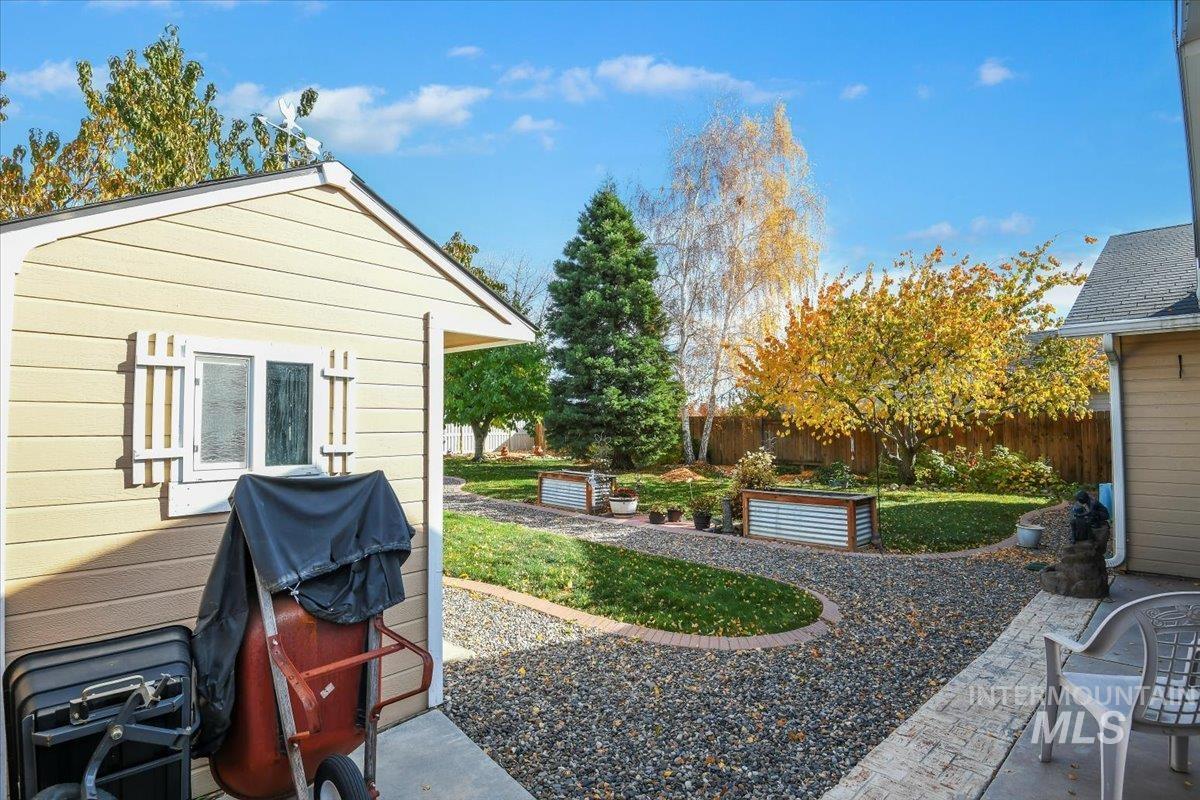 3282 S Featherly Way, Boise, Idaho 83709, 3 Bedrooms, 2 Bathrooms, Residential For Sale, Price $449,900, 98966843