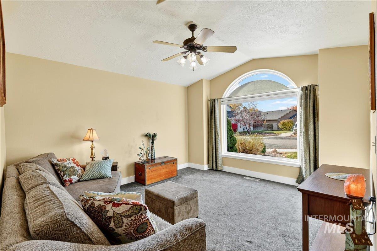 3282 S Featherly Way, Boise, Idaho 83709, 3 Bedrooms, 2 Bathrooms, Residential For Sale, Price $449,900, 98966843