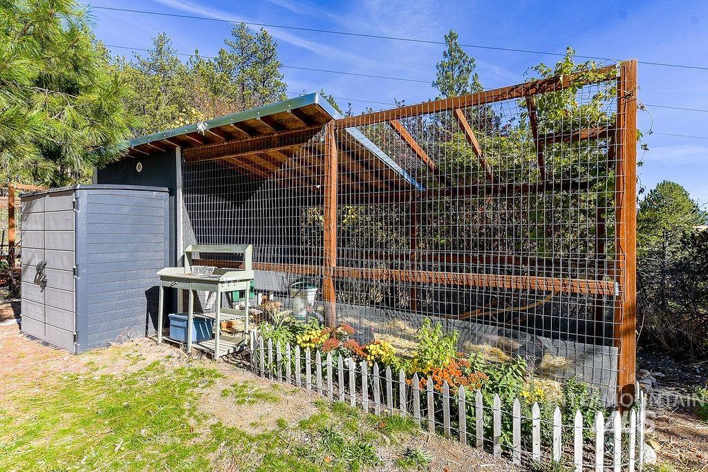 Exterior space featuring exterior structure