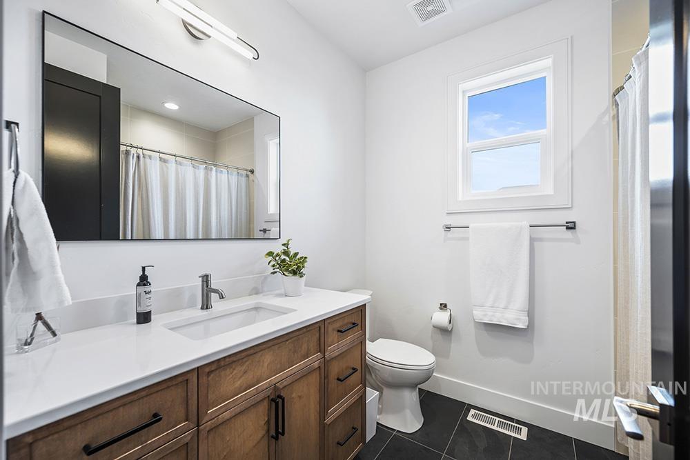 8059 W Corinthia St, Eagle, Idaho 83616, 4 Bedrooms, 2 Bathrooms, Residential For Sale, Price $845,000, 98966845