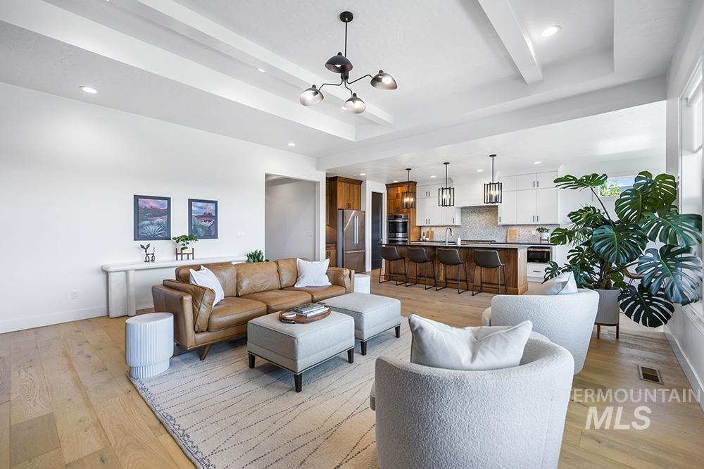 8059 W Corinthia St, Eagle, Idaho 83616, 4 Bedrooms, 2 Bathrooms, Residential For Sale, Price $845,000, 98966845