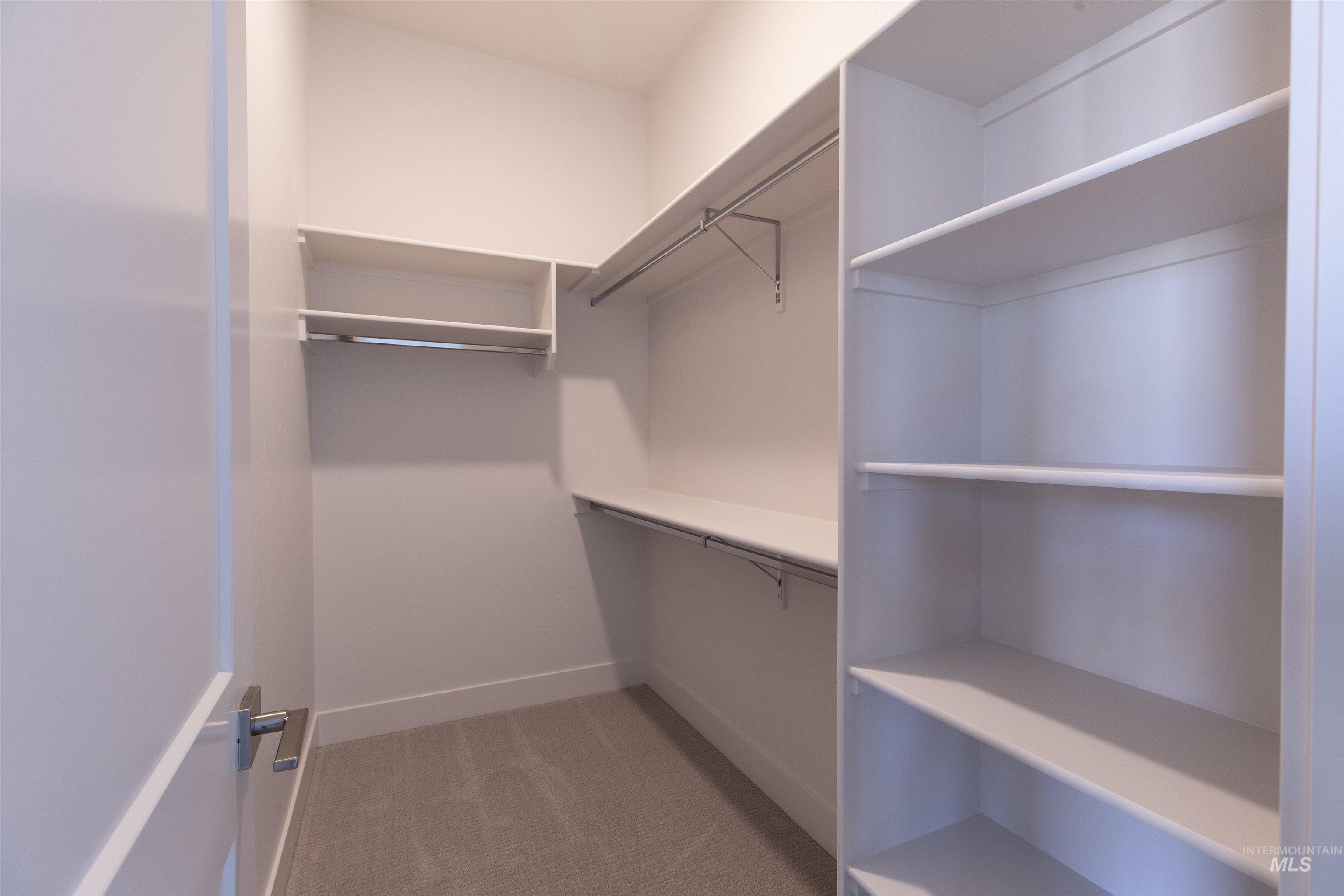 443 E Jarvis St., Meridian, Idaho 83642, 3 Bedrooms, 3.5 Bathrooms, Residential For Sale, Price $898,900, 98966847