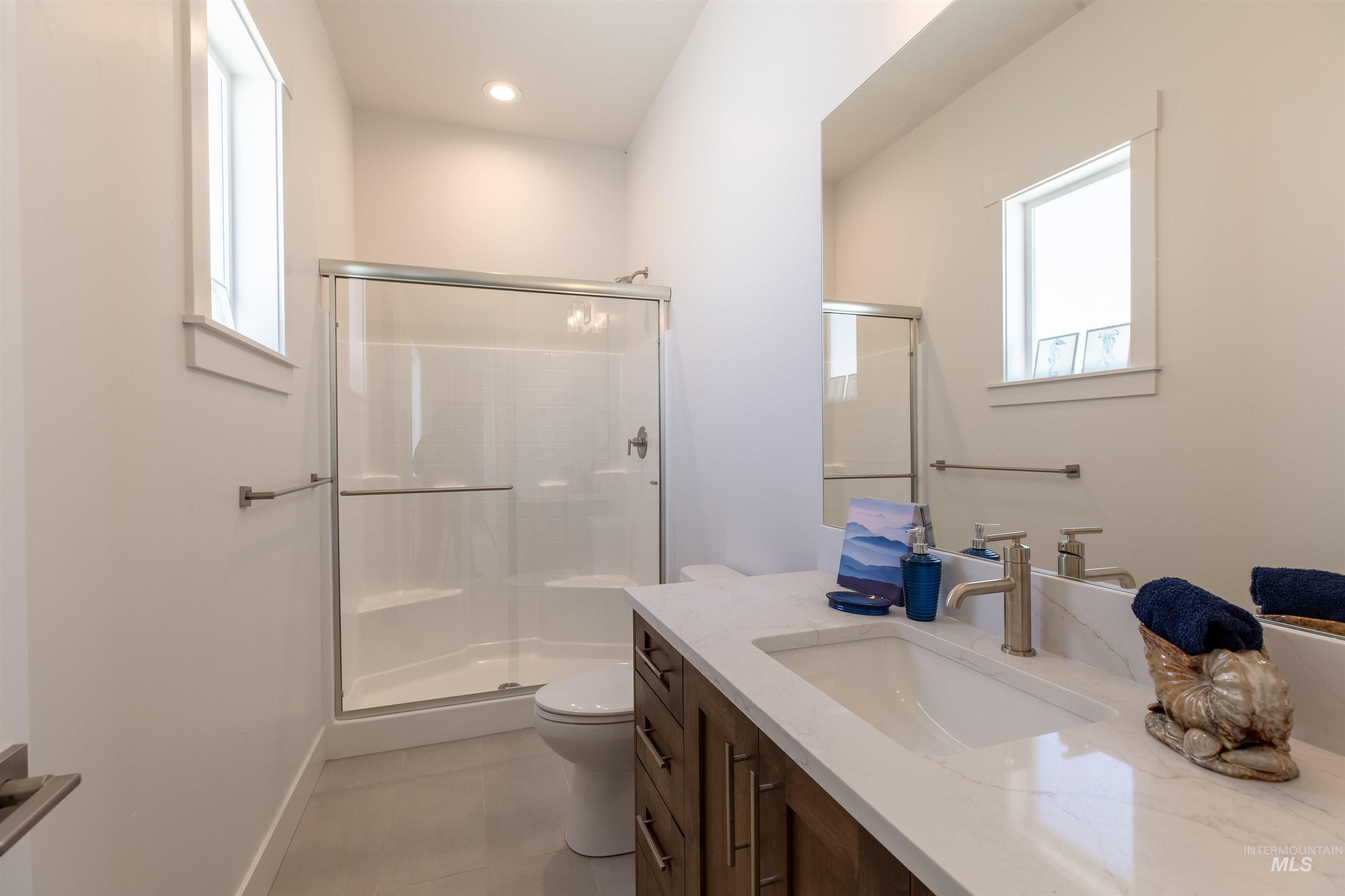 443 E Jarvis St., Meridian, Idaho 83642, 3 Bedrooms, 3.5 Bathrooms, Residential For Sale, Price $898,900, 98966847