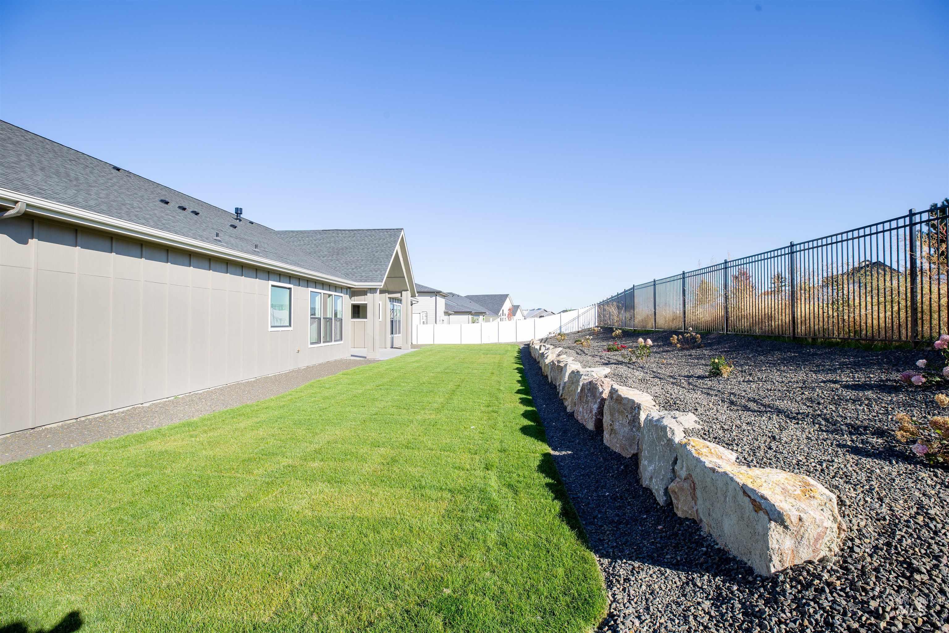 443 E Jarvis St., Meridian, Idaho 83642, 3 Bedrooms, 3.5 Bathrooms, Residential For Sale, Price $898,900, 98966847