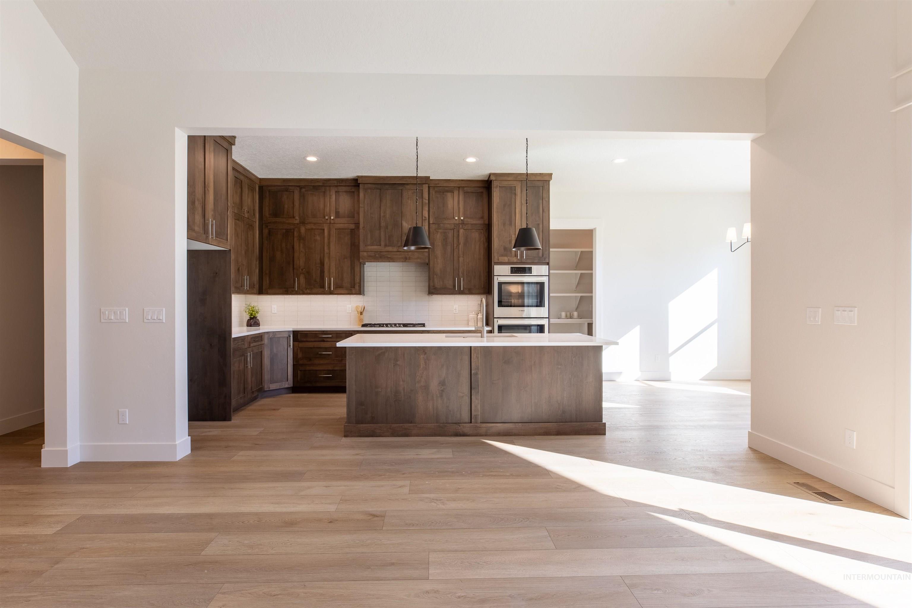 443 E Jarvis St., Meridian, Idaho 83642, 3 Bedrooms, 3.5 Bathrooms, Residential For Sale, Price $898,900, 98966847