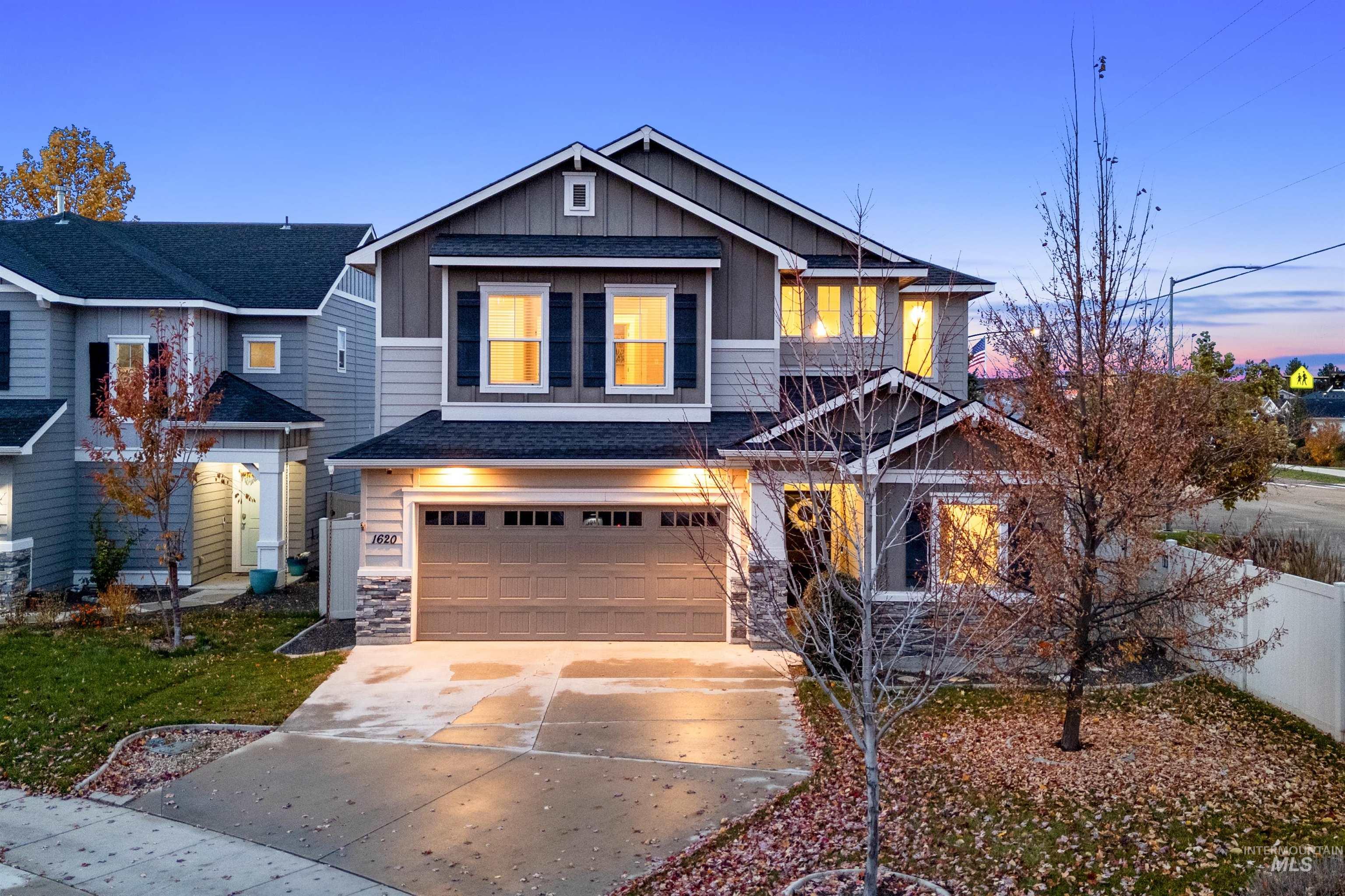 1620 W Woodington St, Meridian, Idaho 83642, 4 Bedrooms, 2.5 Bathrooms, Residential For Sale, Price $484,990, 98966848