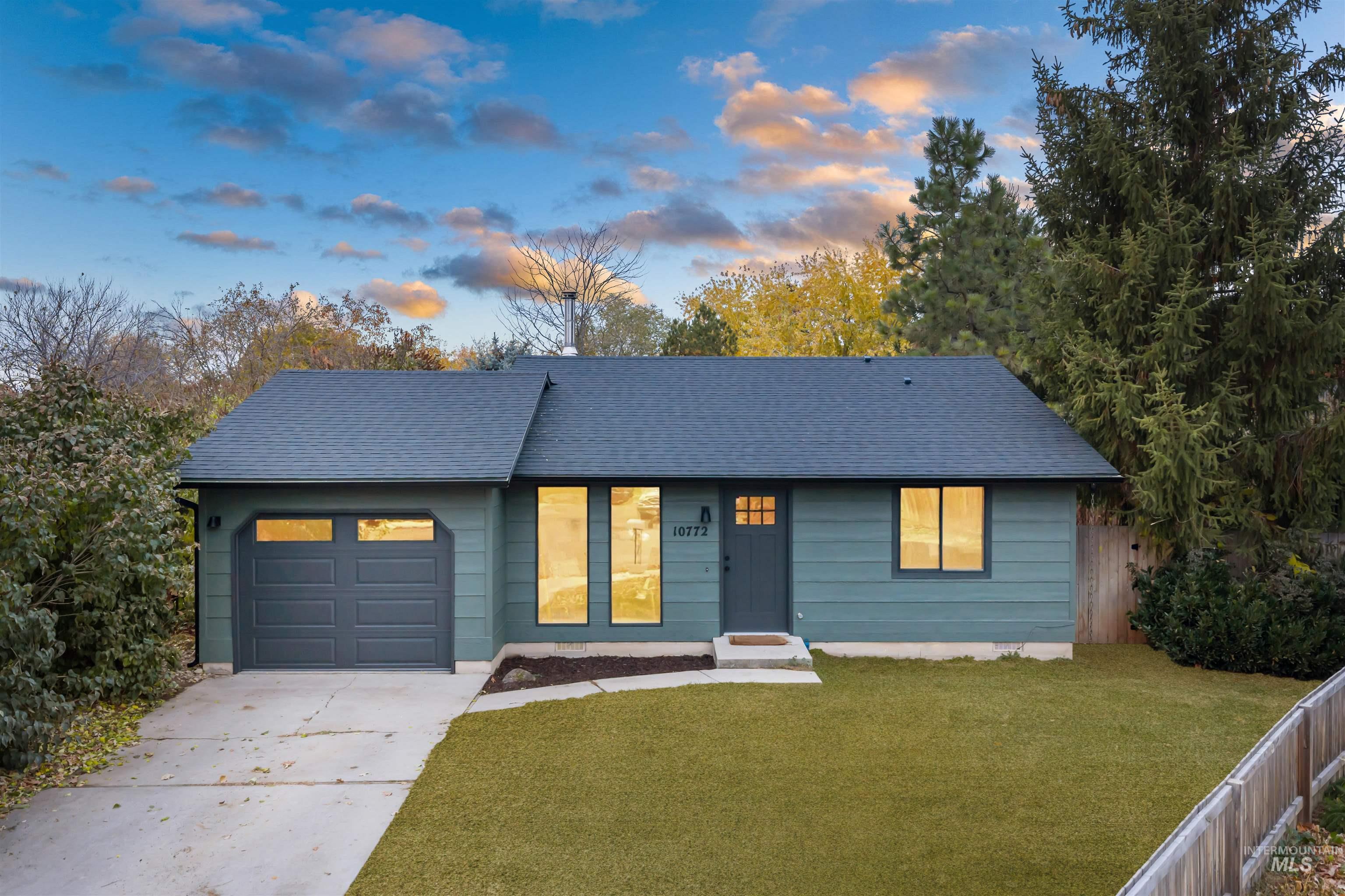 10772 W Wildrose Ct, Boise, Idaho 83713, 2 Bedrooms, 1 Bathroom, Residential For Sale, Price $357,000, 98966854