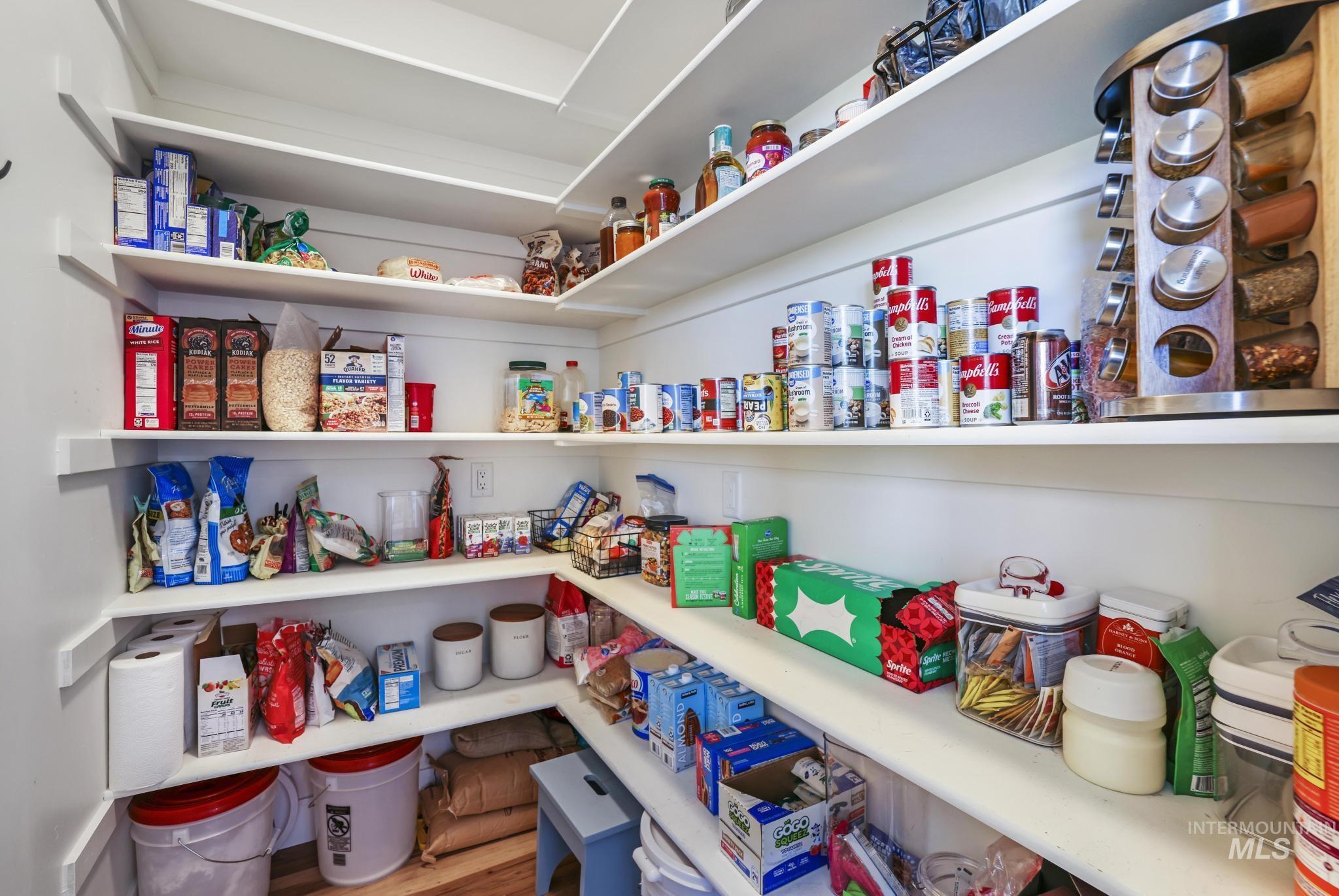 270 N Lincoln St, Oakley, Idaho 83346, 4 Bedrooms, 3 Bathrooms, Residential For Sale, Price $498,000, 98966856