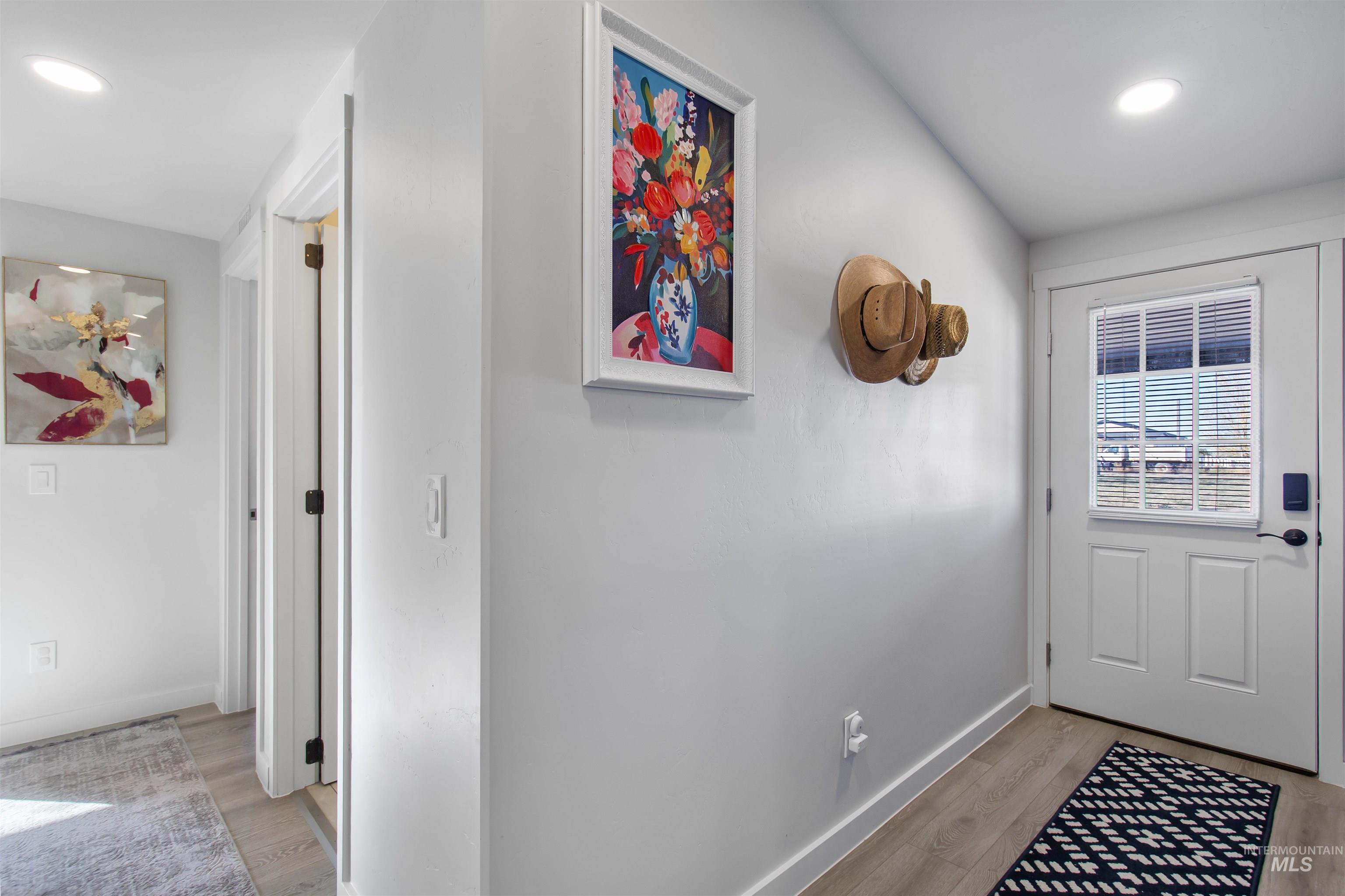 3582 N 3230 E, Kimberly, Idaho 83341, 3 Bedrooms, 2 Bathrooms, Residential For Sale, Price $425,000, 98966858