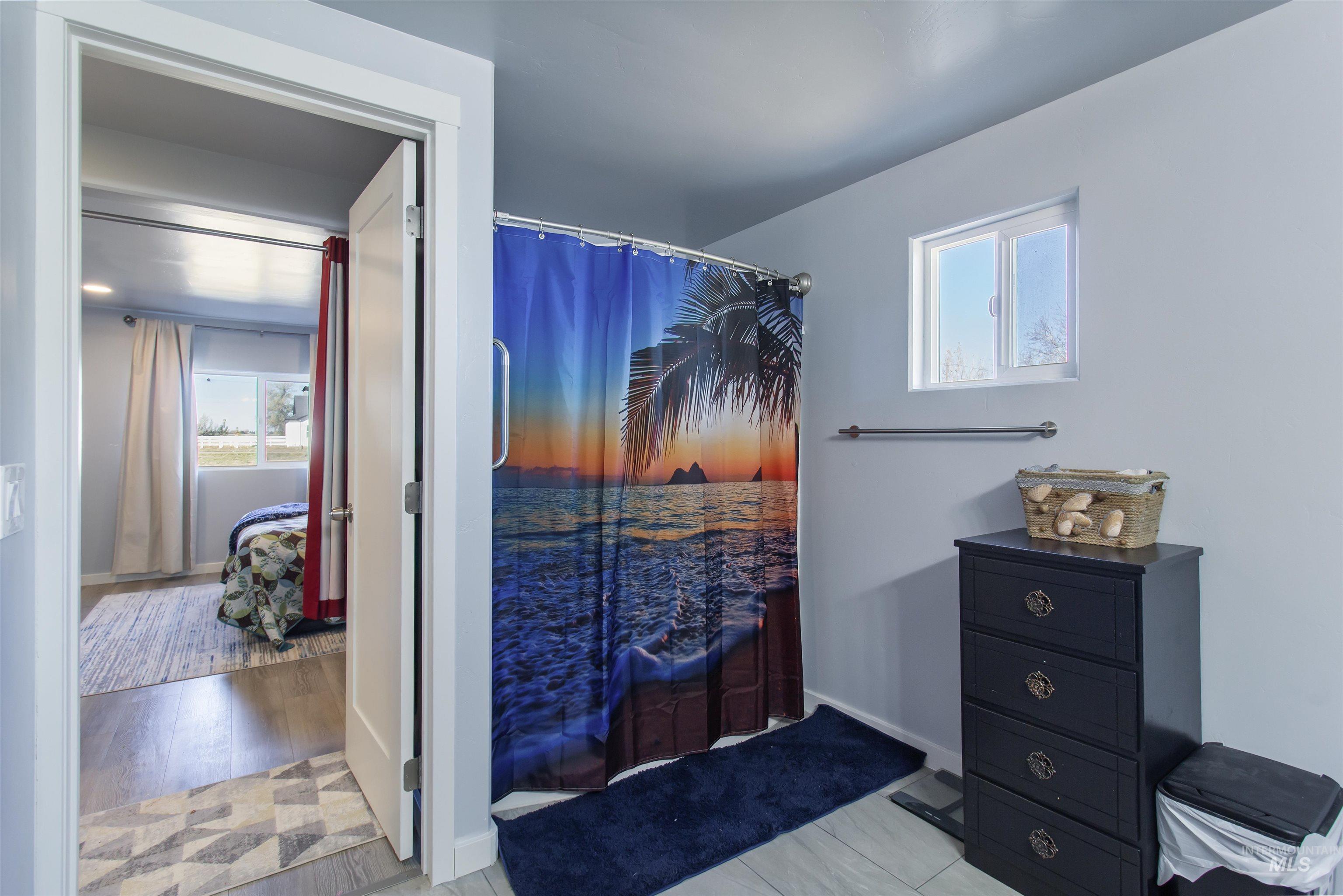 3582 N 3230 E, Kimberly, Idaho 83341, 3 Bedrooms, 2 Bathrooms, Residential For Sale, Price $425,000, 98966858