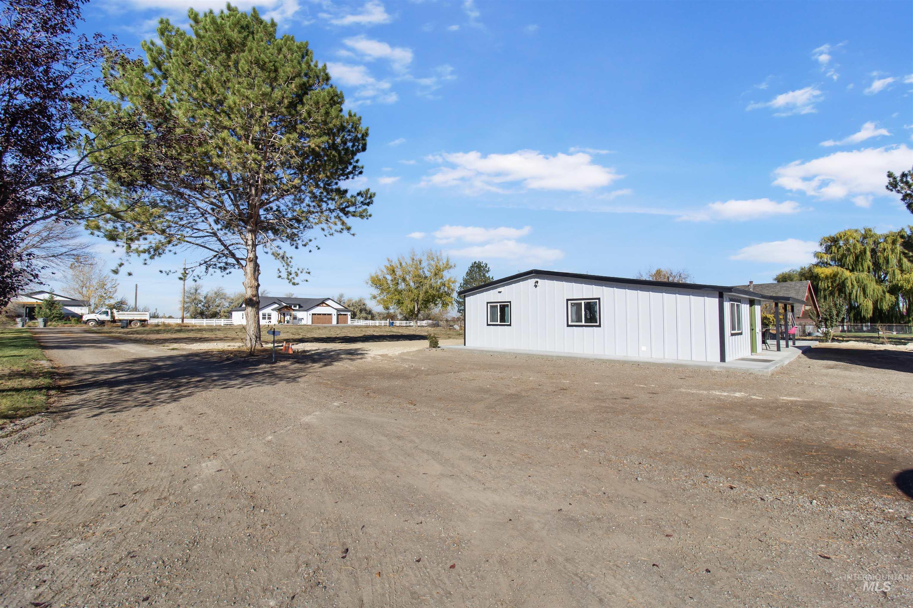 3582 N 3230 E, Kimberly, Idaho 83341, 3 Bedrooms, 2 Bathrooms, Residential For Sale, Price $425,000, 98966858