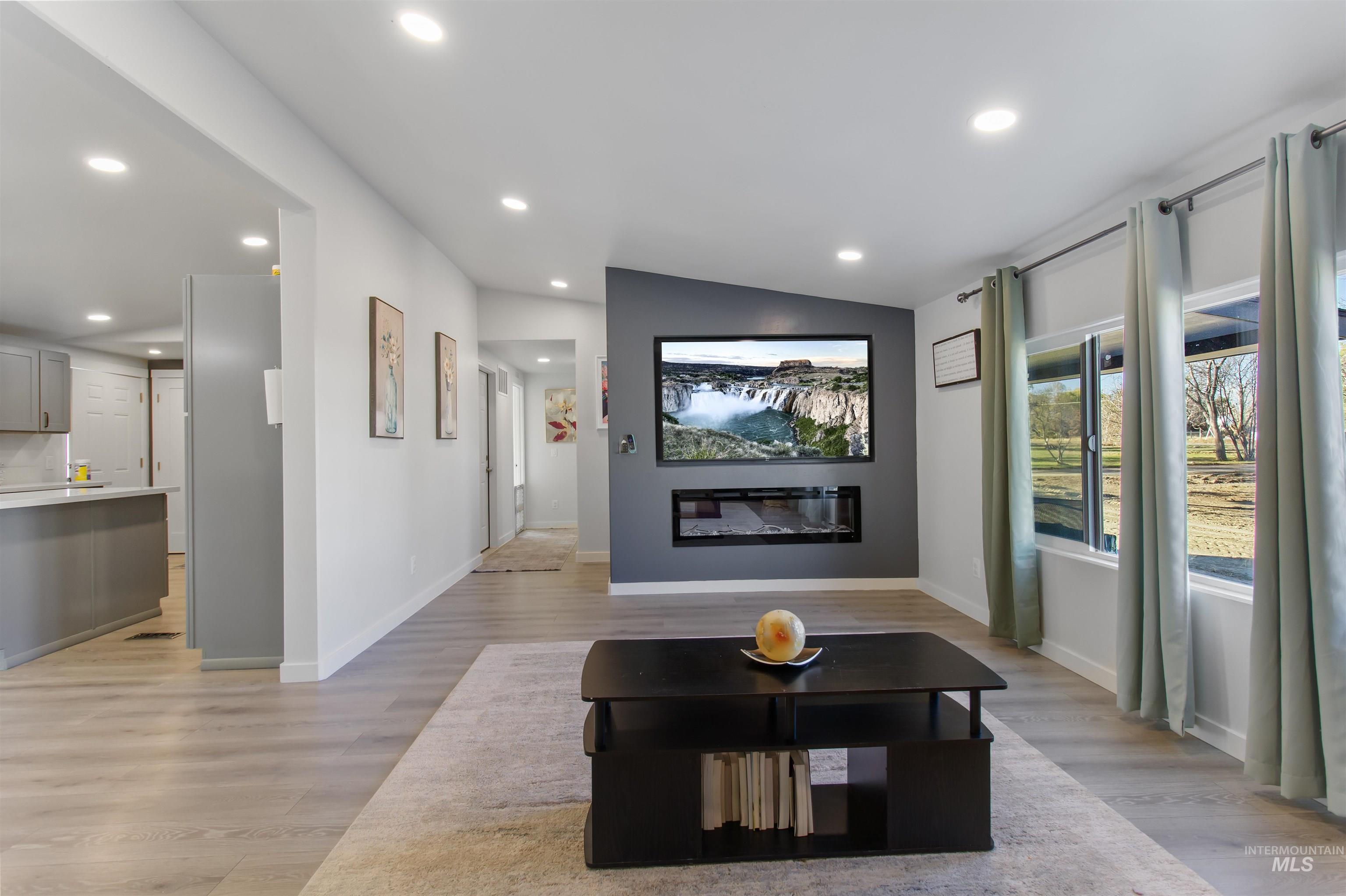 3582 N 3230 E, Kimberly, Idaho 83341, 3 Bedrooms, 2 Bathrooms, Residential For Sale, Price $425,000, 98966858