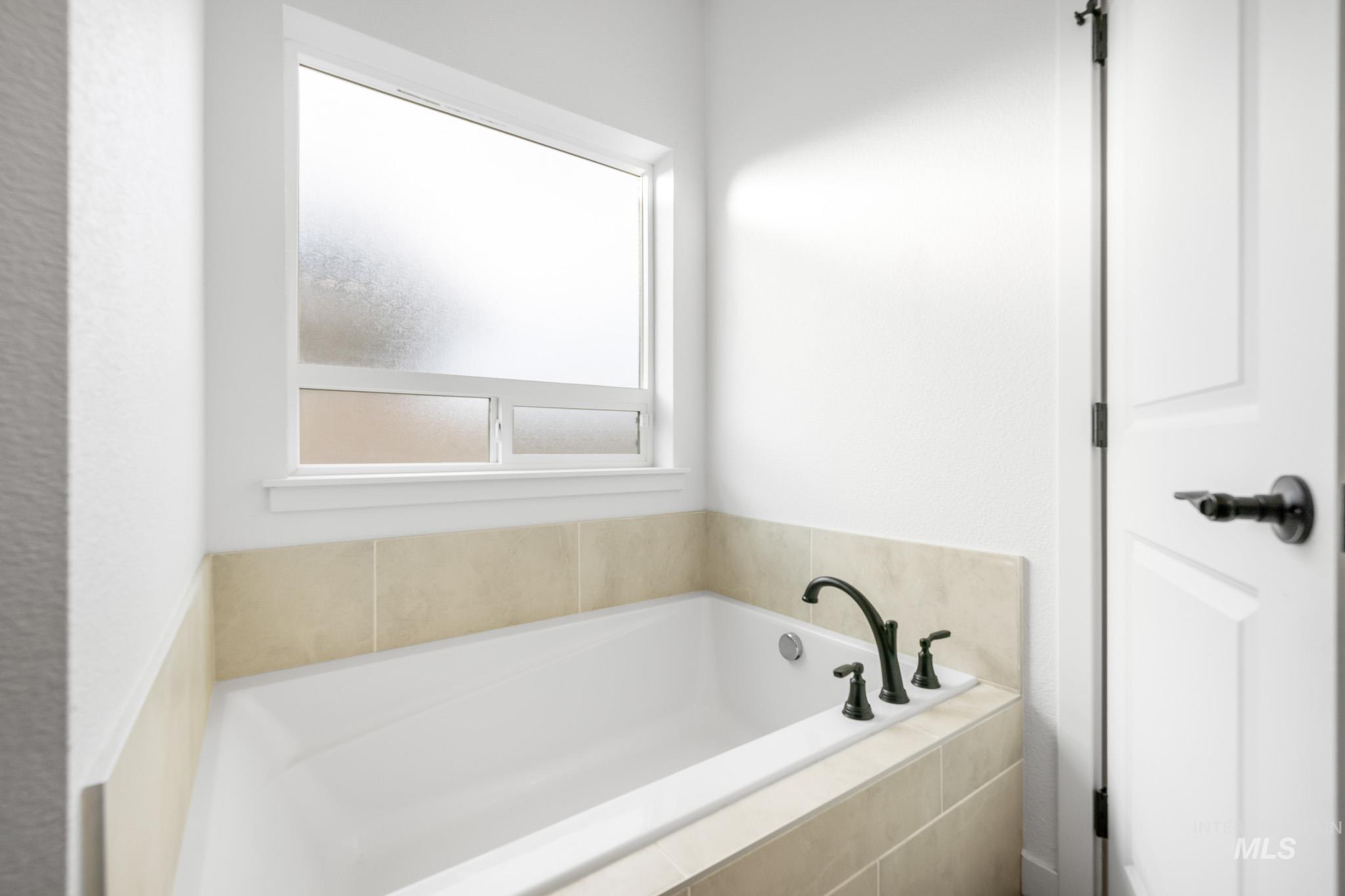 11446 W Belgrave St., Nampa, Idaho 83651, 4 Bedrooms, 2 Bathrooms, Residential For Sale, Price $419,900, 98966863