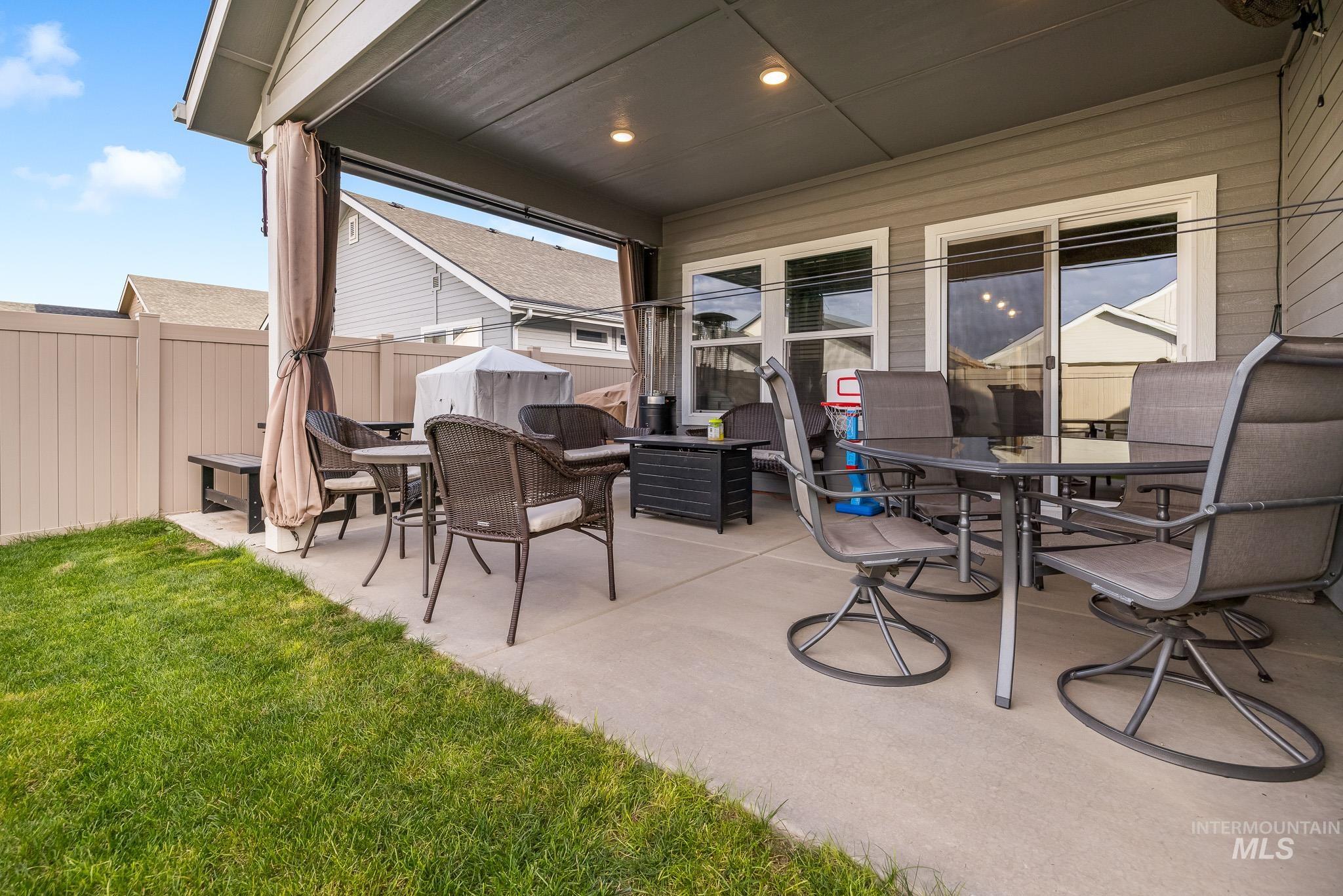 11446 W Belgrave St., Nampa, Idaho 83651, 4 Bedrooms, 2 Bathrooms, Residential For Sale, Price $419,900, 98966863