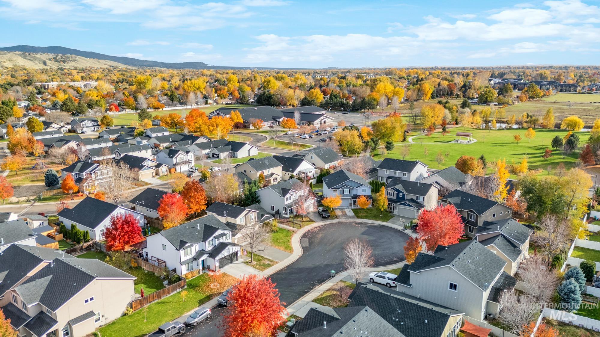 7688 N Hole in One Pl, Boise, Idaho 83714, 4 Bedrooms, 2.5 Bathrooms, Residential For Sale, Price $535,000, 98966872