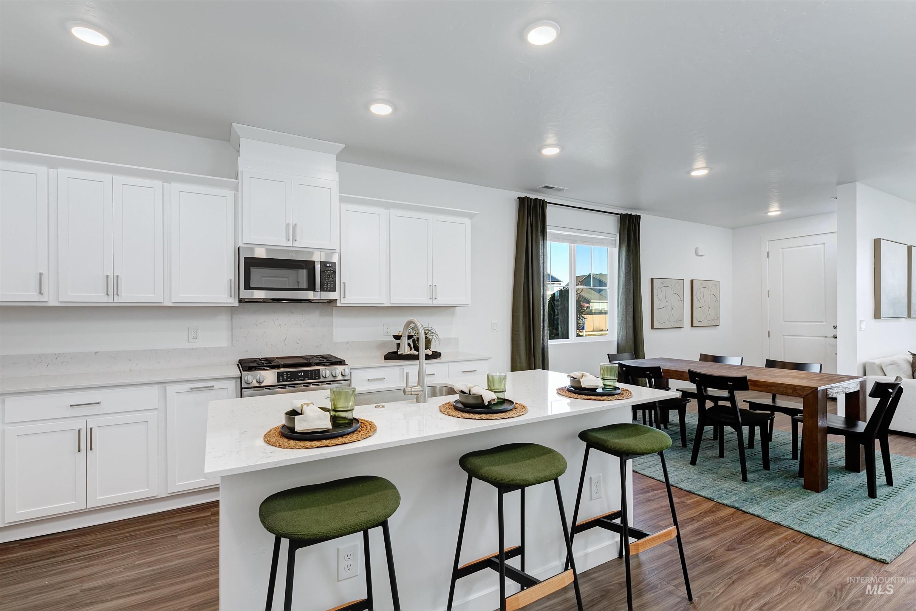 4093 W Steel Grey Ln, Eagle, Idaho 83616, 4 Bedrooms, 2.5 Bathrooms, Residential For Sale, Price $419,900, 98966878