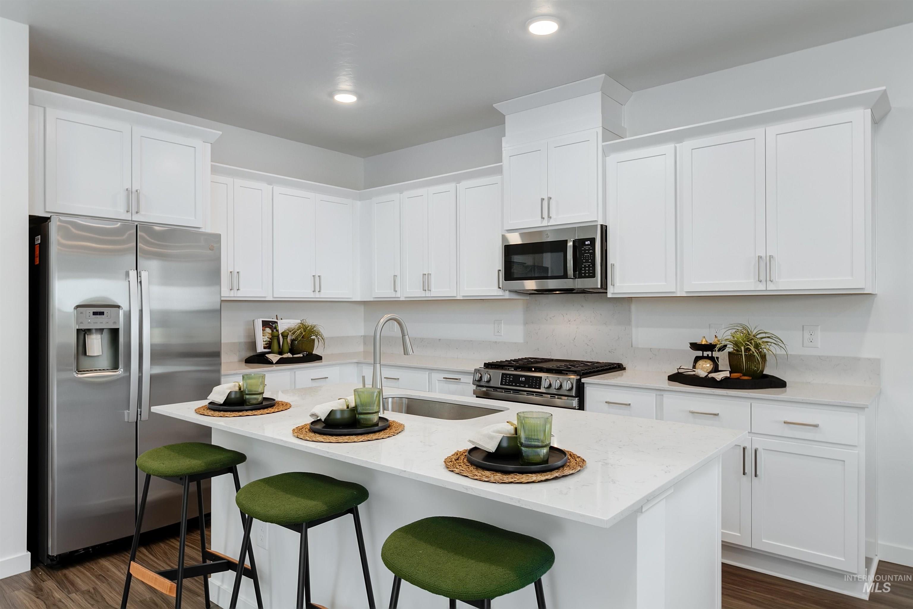 4093 W Steel Grey Ln, Eagle, Idaho 83616, 4 Bedrooms, 2.5 Bathrooms, Residential For Sale, Price $419,900, 98966878