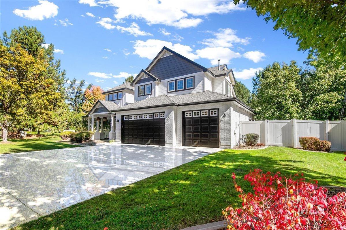 650 N Clearpoint Way, Eagle, Idaho 83616-7207, 5 Bedrooms, 3 Bathrooms, Residential For Sale, Price $998,000, 98966881