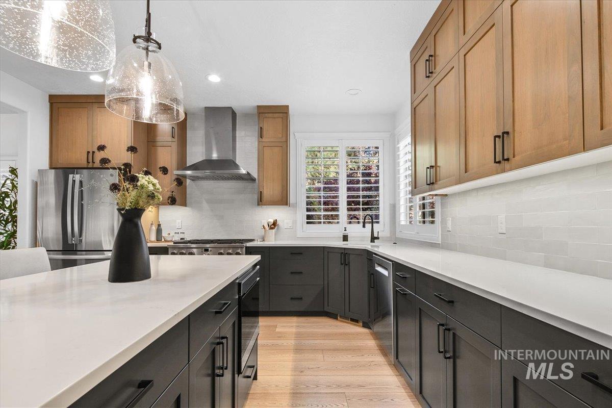 650 N Clearpoint Way, Eagle, Idaho 83616-7207, 5 Bedrooms, 3 Bathrooms, Residential For Sale, Price $998,000, 98966881