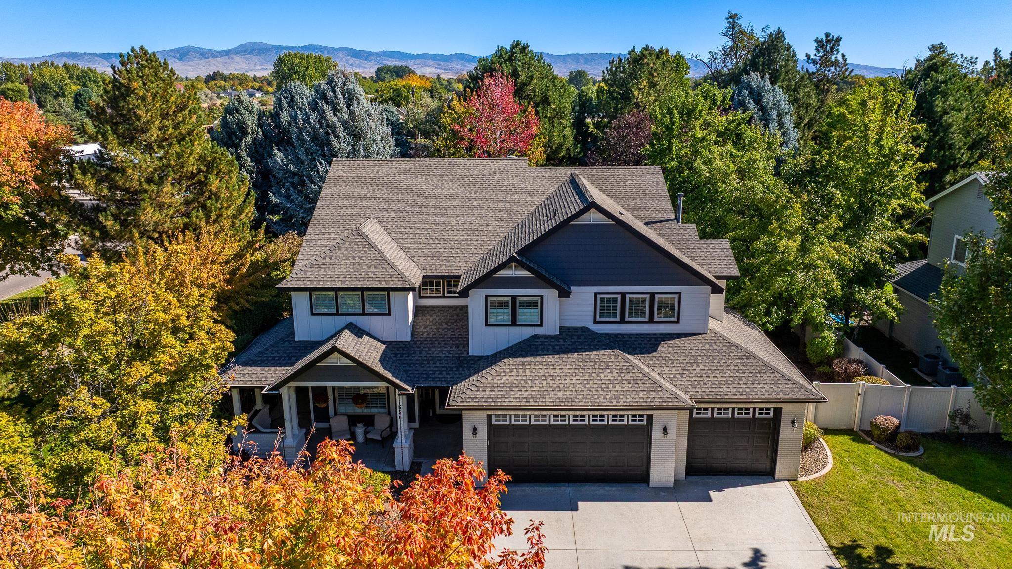 650 N Clearpoint Way, Eagle, Idaho 83616-7207, 5 Bedrooms, 3 Bathrooms, Residential For Sale, Price $998,000, 98966881