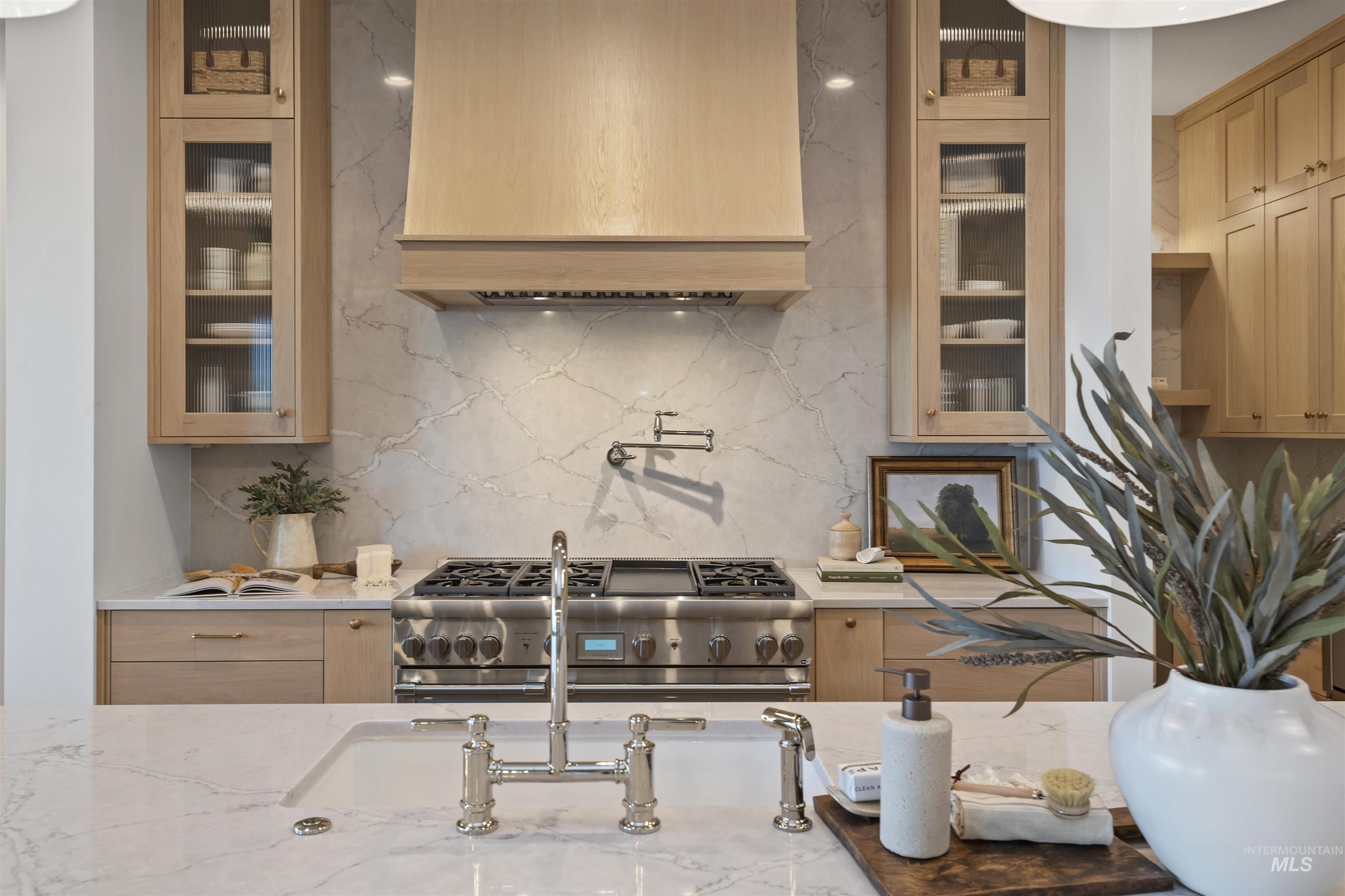 11216 S Kingsbarn Ln, Kuna, Idaho 83634, 4 Bedrooms, 3.5 Bathrooms, Residential For Sale, Price $1,234,880, 98966883