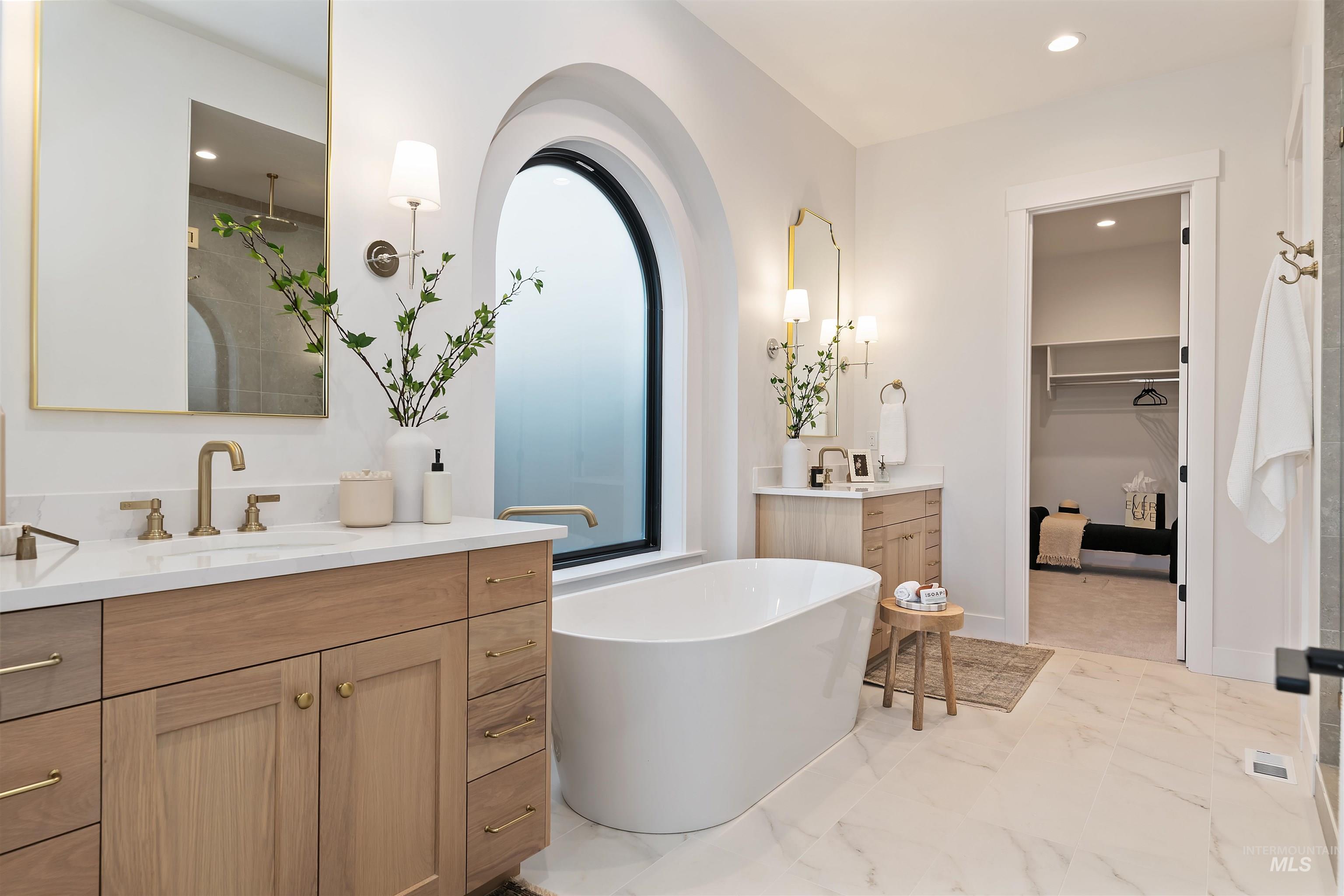 11216 S Kingsbarn Ln, Kuna, Idaho 83634, 4 Bedrooms, 3.5 Bathrooms, Residential For Sale, Price $1,234,880, 98966883