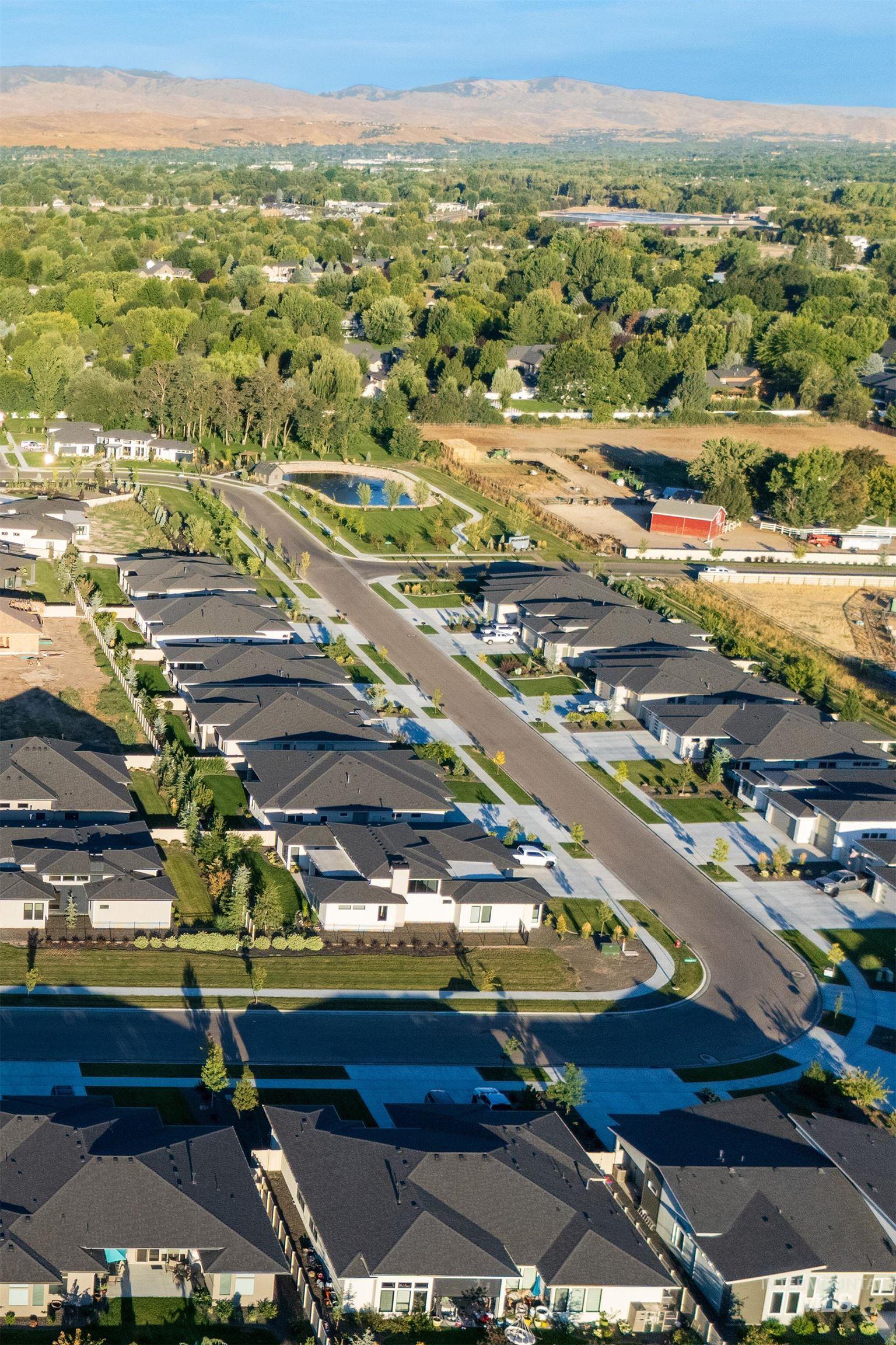 3323 W Golden Barrel St., Eagle, Idaho 83616, 4 Bedrooms, 2.5 Bathrooms, Residential For Sale, Price $1,099,000, 98966884