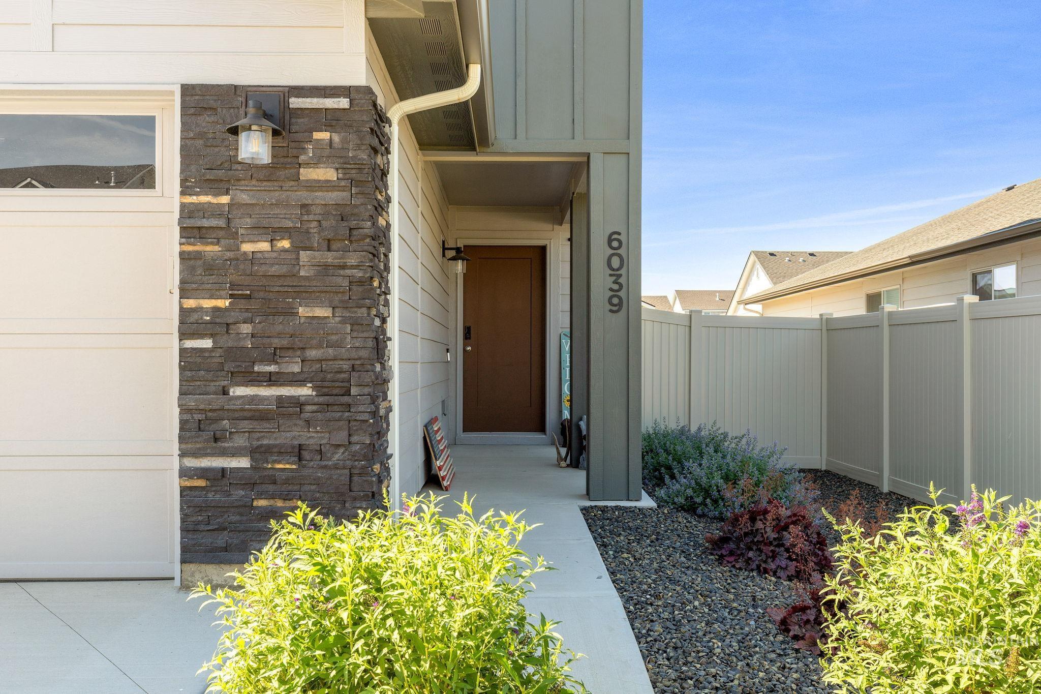 6039 W Mikonos St, Meridian, Idaho 83646, 3 Bedrooms, 2.5 Bathrooms, Residential For Sale, Price $459,990, 98966889