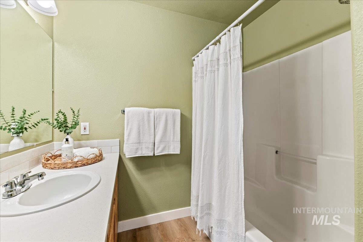 1474 E Sothesby St, Meridian, Idaho 83642, 4 Bedrooms, 2 Bathrooms, Residential For Sale, Price $430,000, 98966892