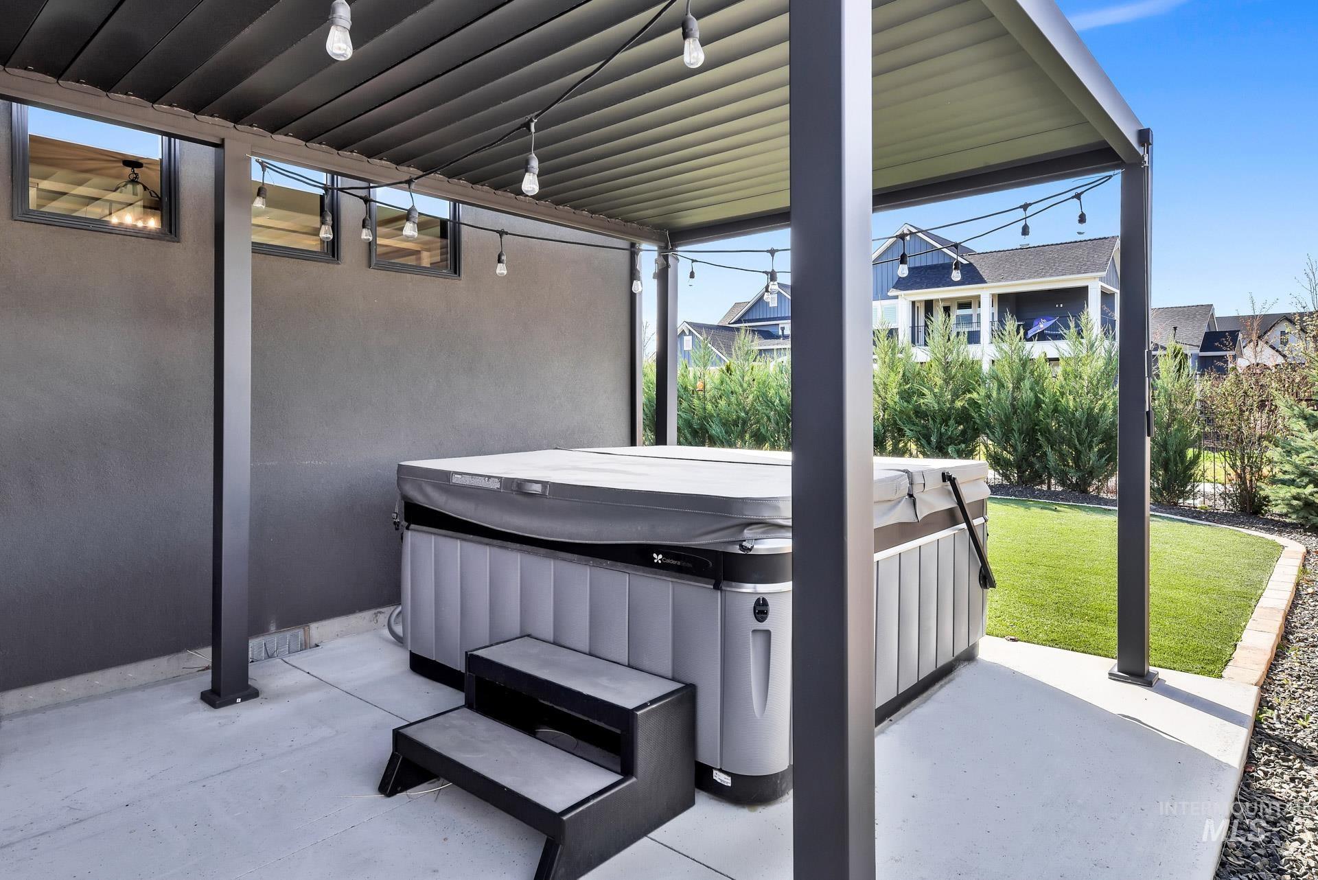 7929 W Deerfawn Ln, Eagle, Idaho 83616, 4 Bedrooms, 3 Bathrooms, Residential For Sale, Price $1,095,000, 98966897