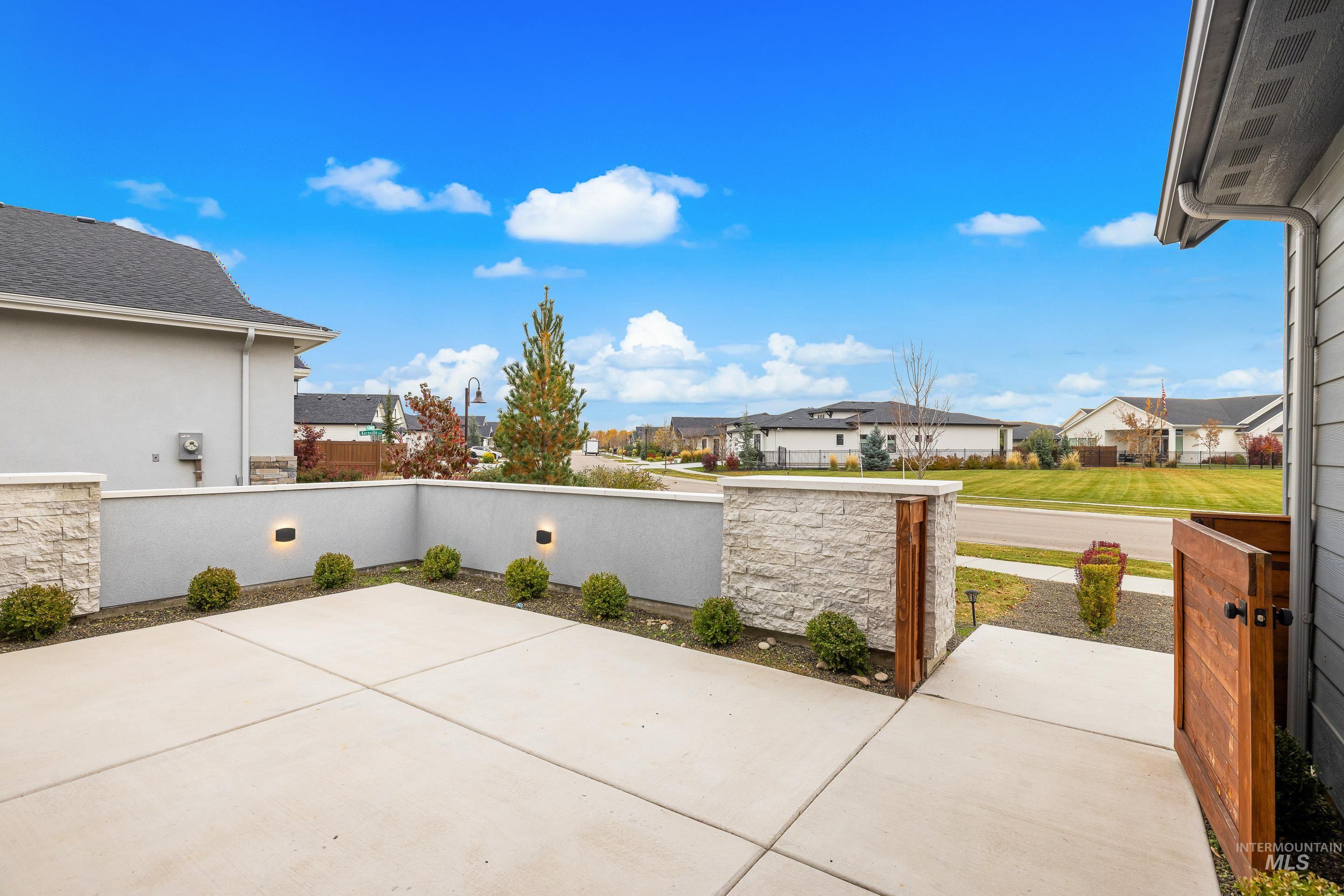 View of patio / terrace with a residential view