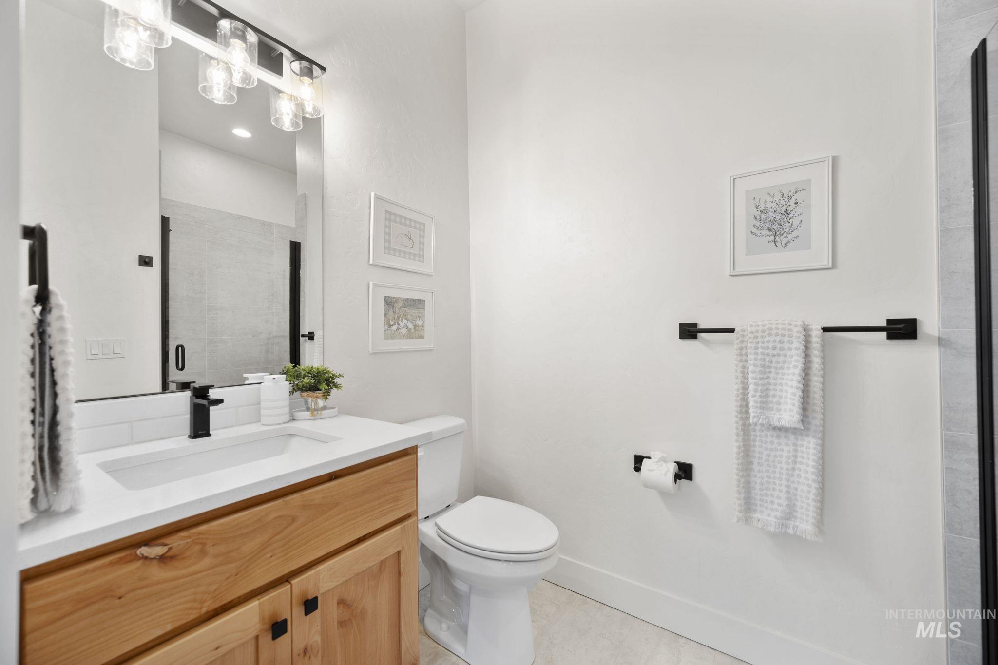 429 E Water Pocket Ln, Garden City, Idaho 83714, 2 Bedrooms, 2.5 Bathrooms, Residential For Sale, Price $750,000, 98966912