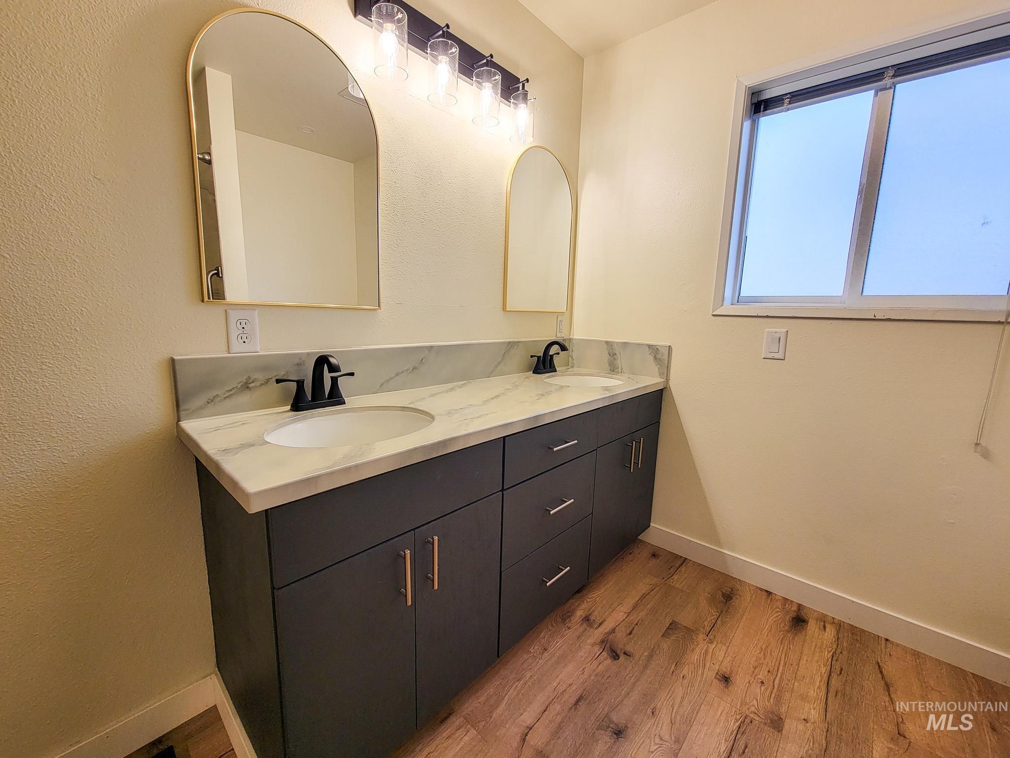 3435 Clemans Road, Clarkston, Washington 99403, 3 Bedrooms, 2 Bathrooms, Residential For Sale, Price $475,000, 98966915