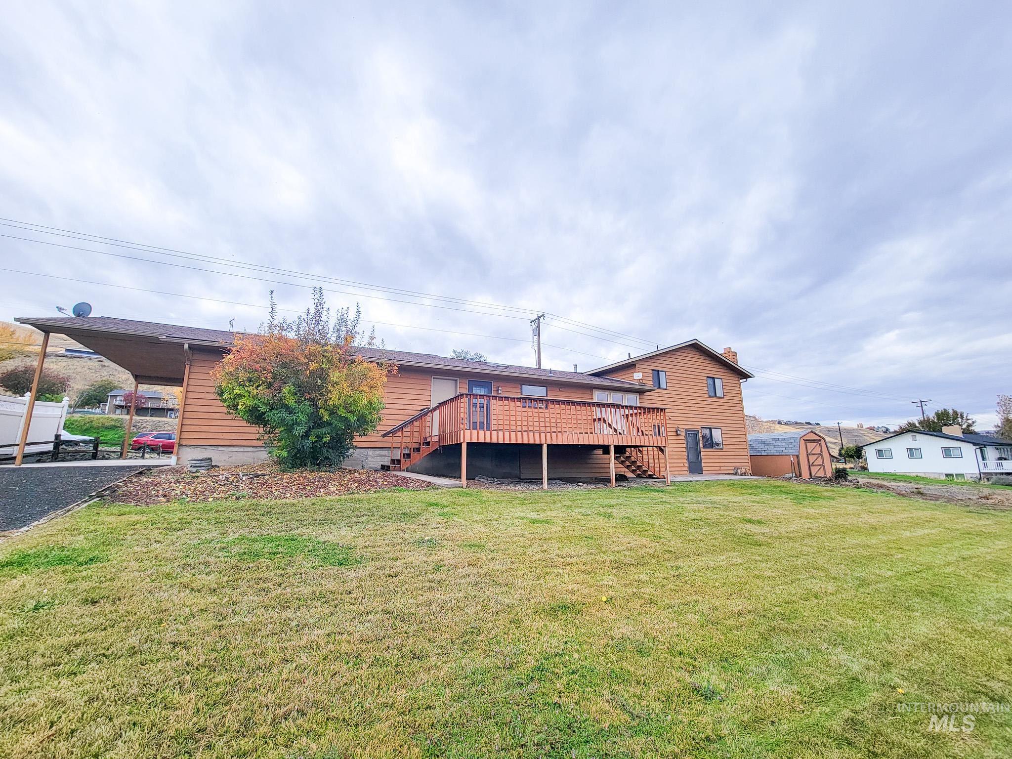 3435 Clemans Road, Clarkston, Washington 99403, 3 Bedrooms, 2 Bathrooms, Residential For Sale, Price $475,000, 98966915