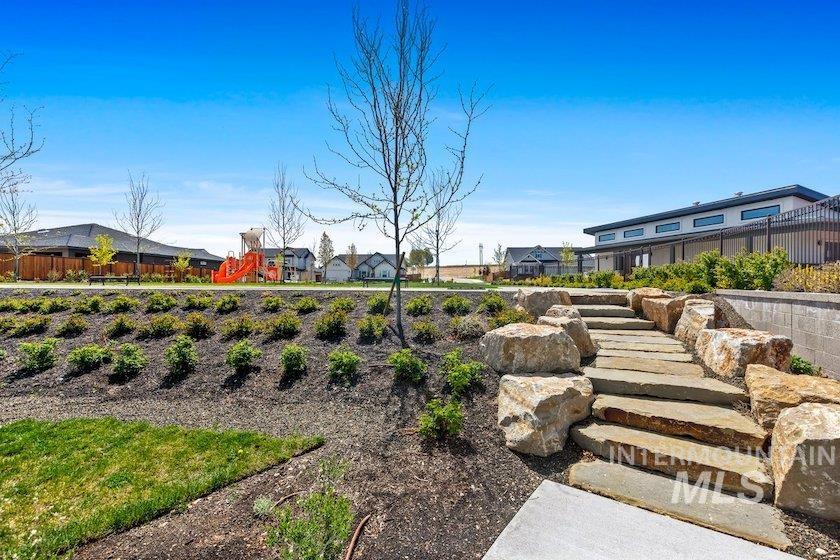 View of yard featuring a residential view