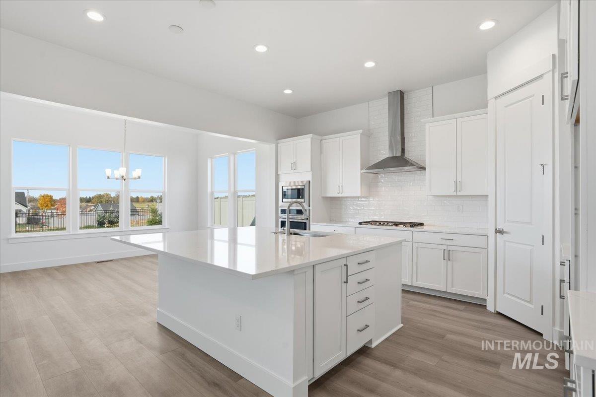 2375 N Kenora Ave, Star, Idaho 83669, 3 Bedrooms, 2.5 Bathrooms, Residential For Sale, Price $659,990, 98966920