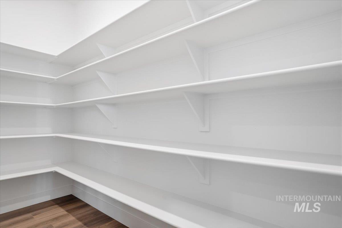 2349 N Kenora Ave, Star, Idaho 83669, 3 Bedrooms, 3.5 Bathrooms, Residential For Sale, Price $689,990, 98966932