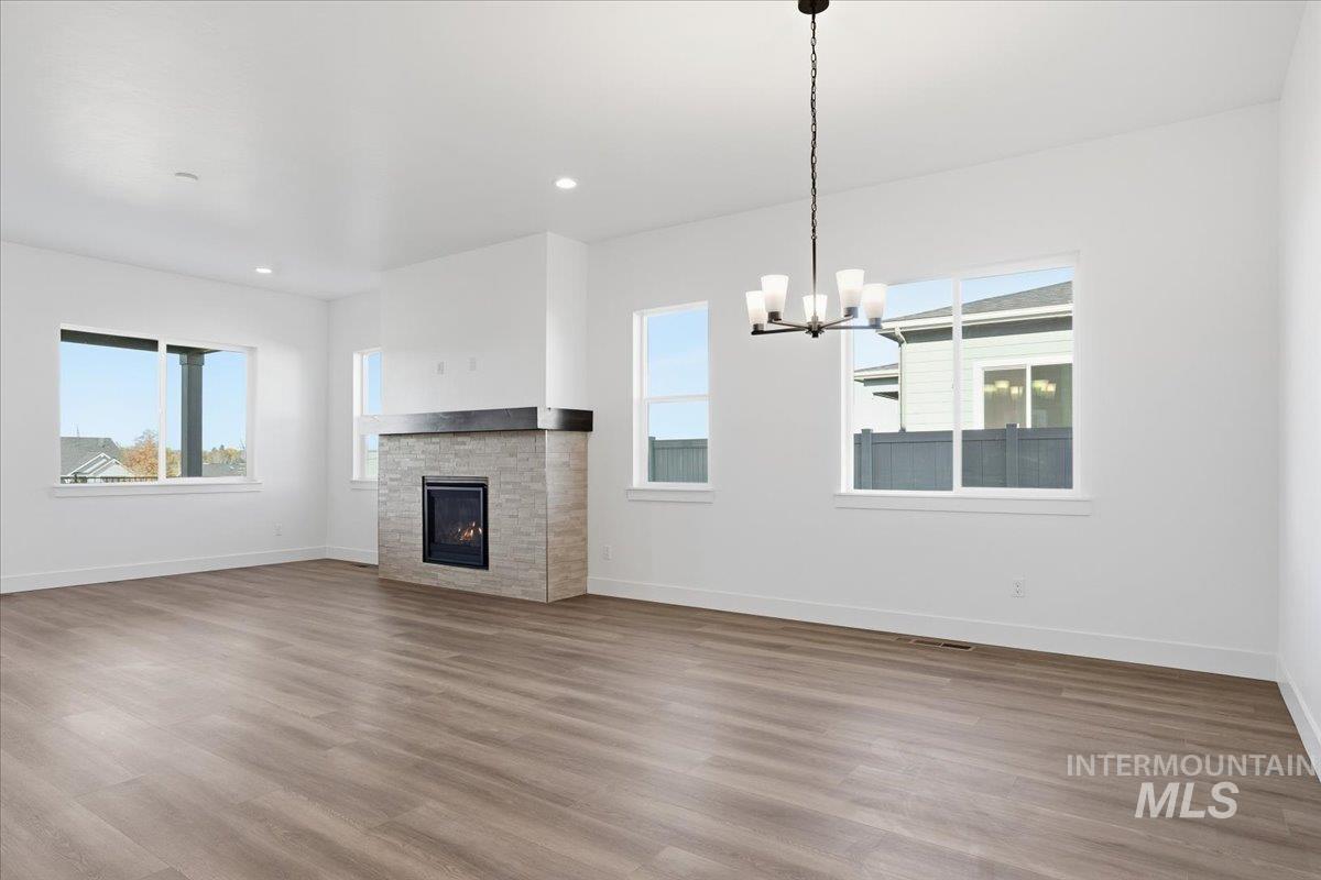 2349 N Kenora Ave, Star, Idaho 83669, 3 Bedrooms, 3.5 Bathrooms, Residential For Sale, Price $689,990, 98966932