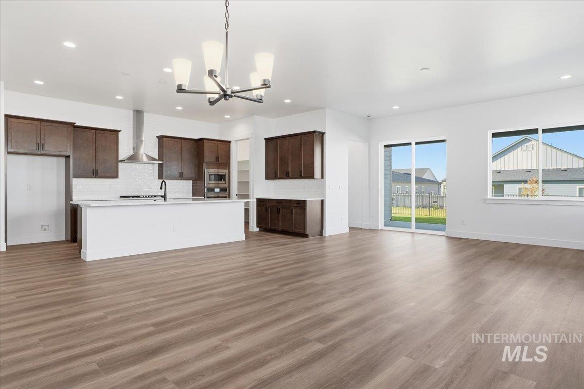 2349 N Kenora Ave, Star, Idaho 83669, 3 Bedrooms, 3.5 Bathrooms, Residential For Sale, Price $689,990, 98966932