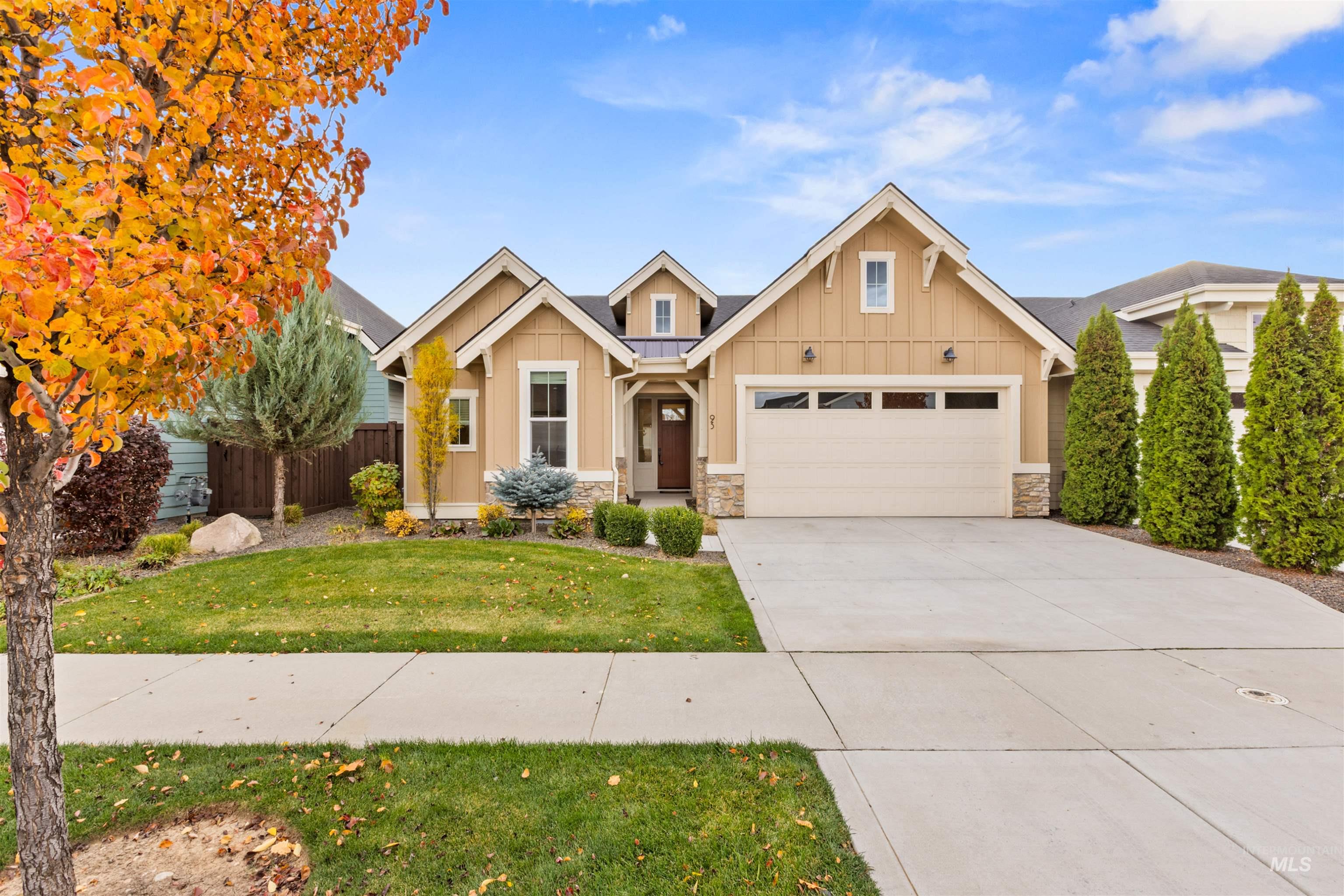93 W Lockhart ln, Meridian, Idaho 83646, 3 Bedrooms, 2 Bathrooms, Residential For Sale, Price $539,900, 98966935