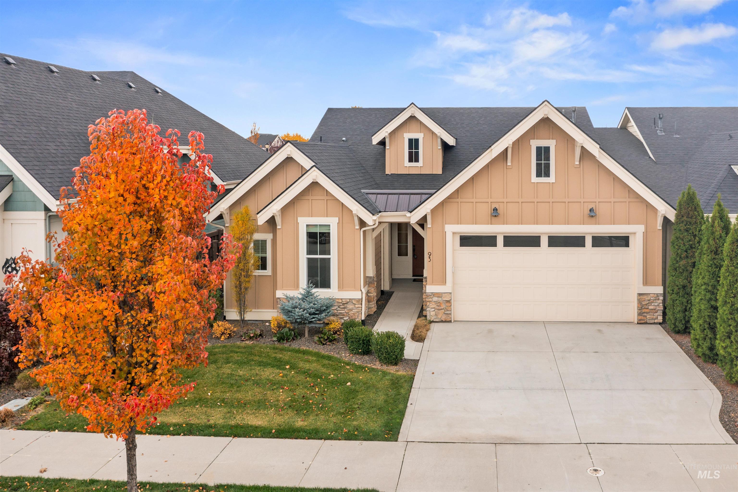 93 W Lockhart ln, Meridian, Idaho 83646, 3 Bedrooms, 2 Bathrooms, Residential For Sale, Price $539,900, 98966935