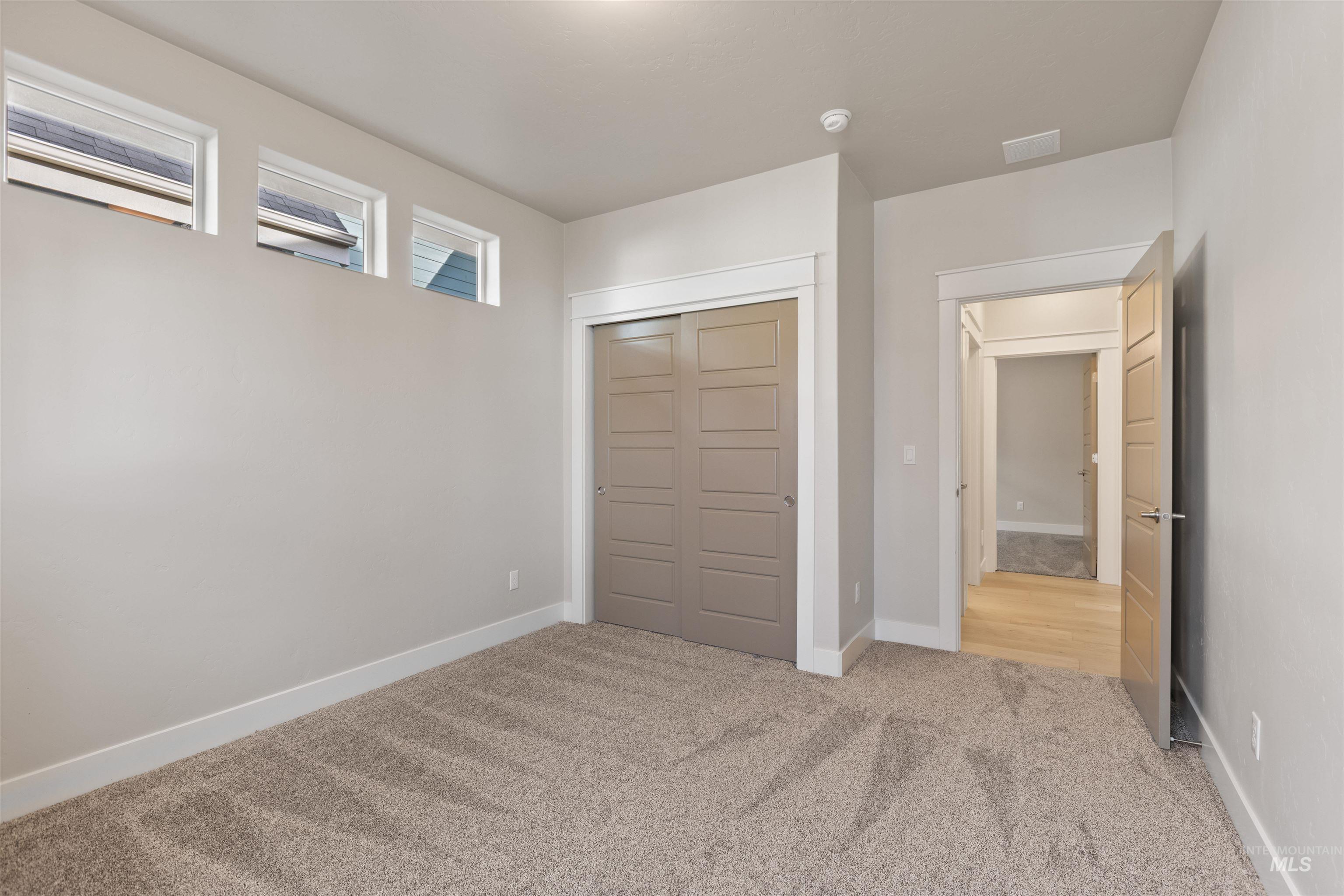 93 W Lockhart ln, Meridian, Idaho 83646, 3 Bedrooms, 2 Bathrooms, Residential For Sale, Price $539,900, 98966935